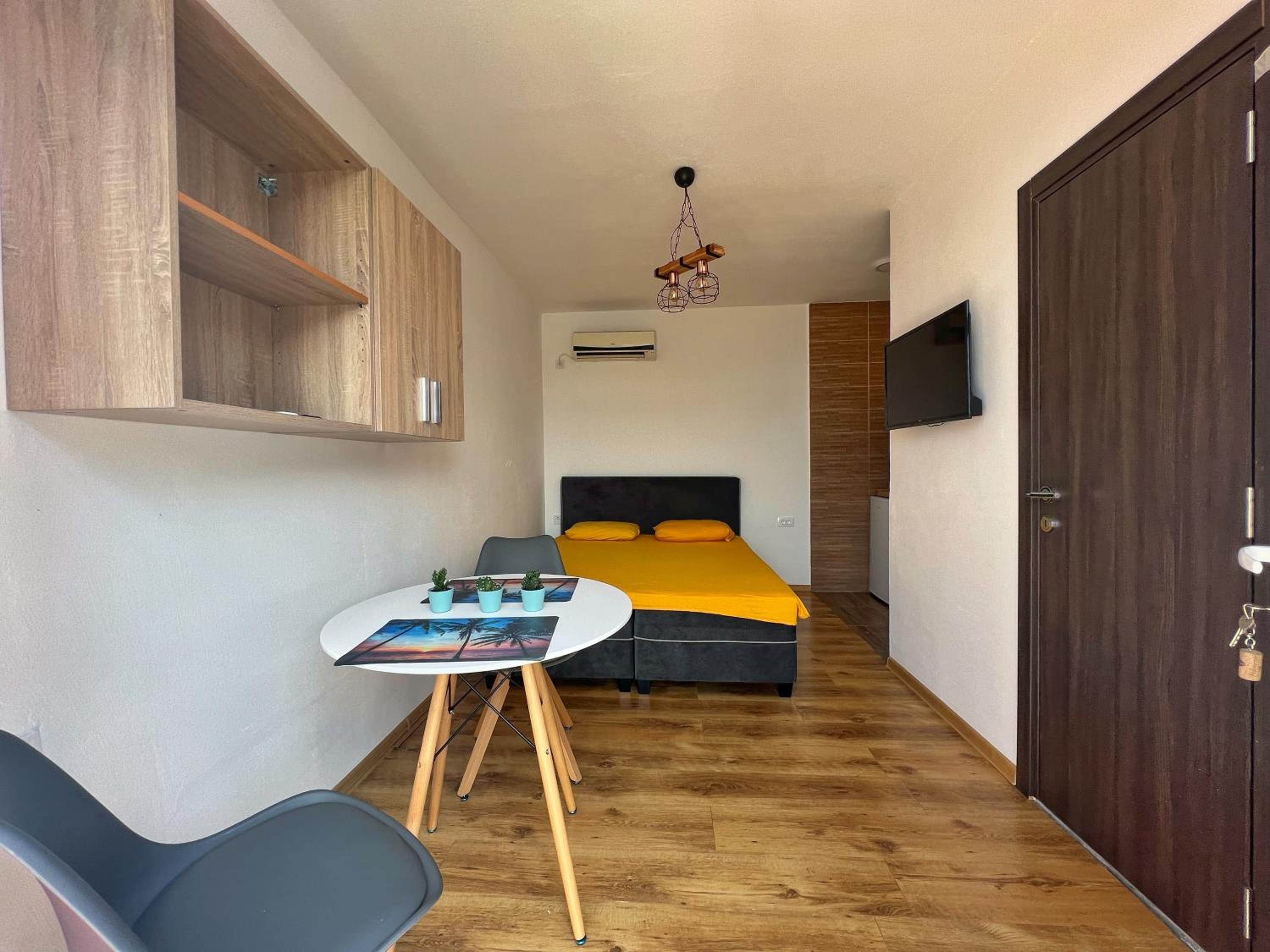 JG Studio apartment
