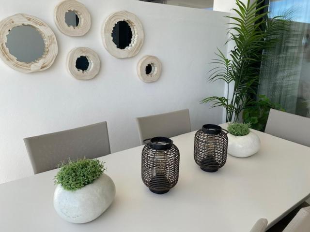 Apartment One80 in Estepona view 3