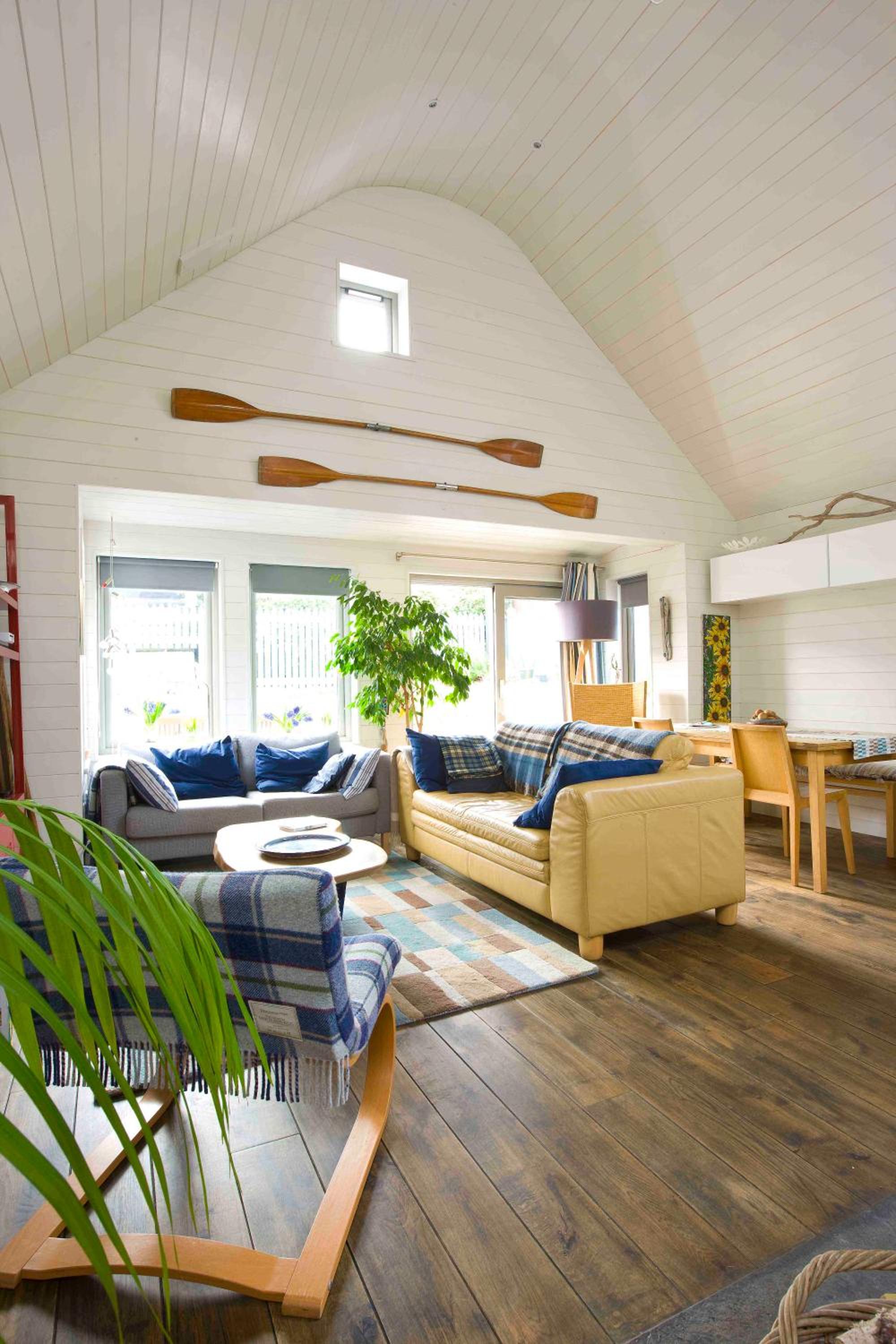 Driftwood Cottage, Findhorn Village view 3