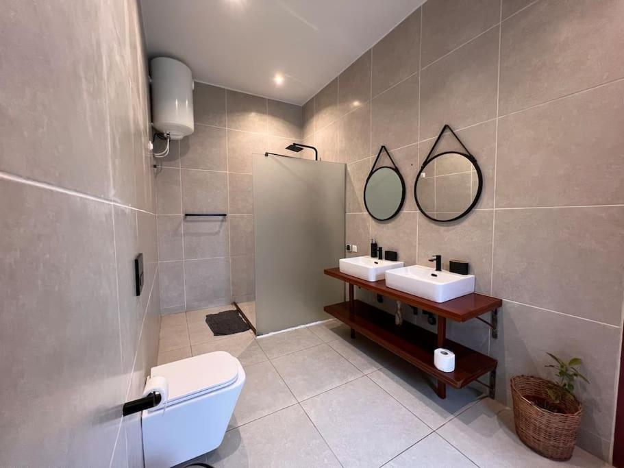 Villa 4 Chambres avec piscine sur Kribi