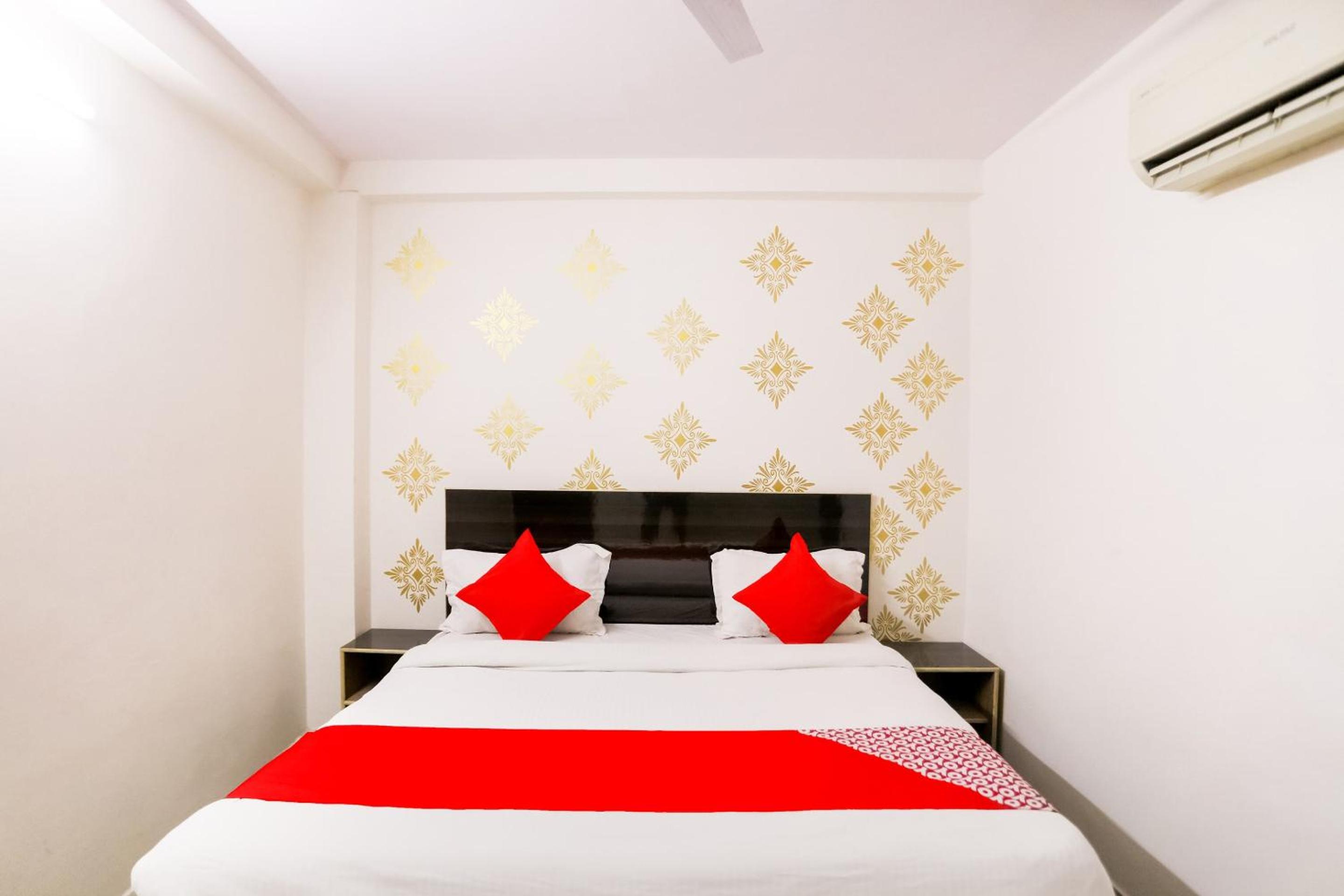 Hotel O Park Inn Near New Ashok Nagar Metro Station view 3