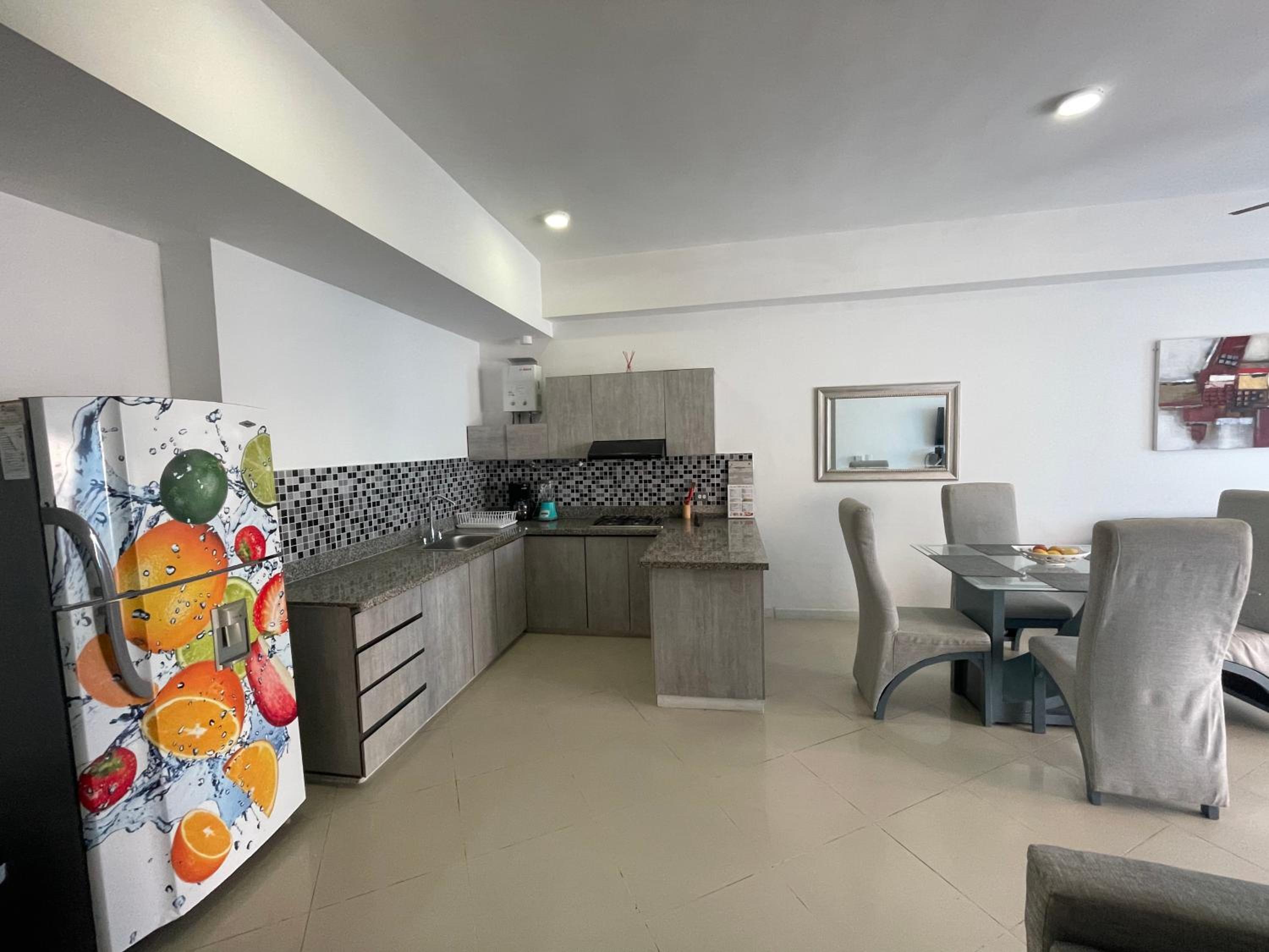 Apartamento lujoso a un minuto de la playa del laguito, la mejor playa de Cartagena de Indias