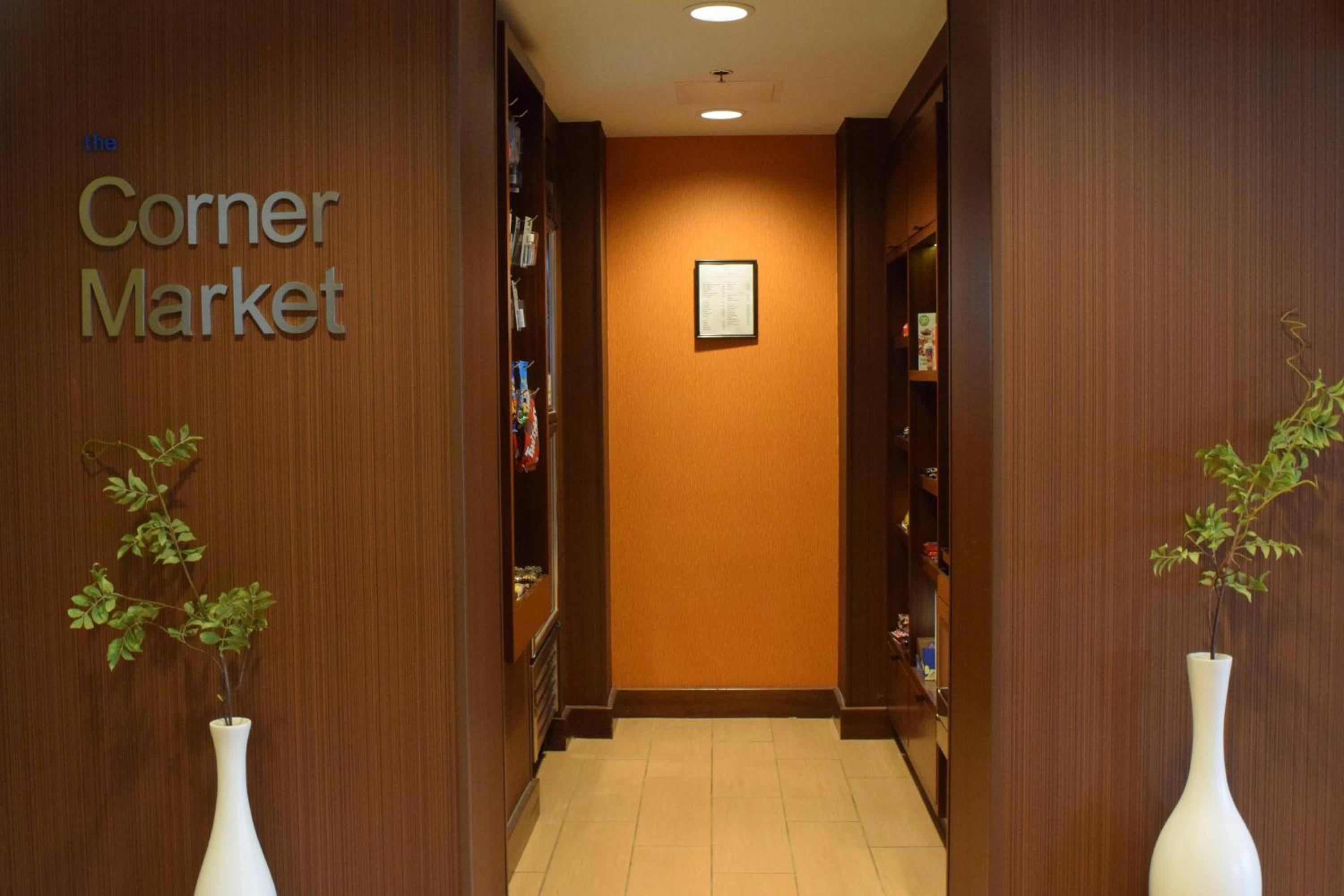 Binghamton Vacations - Fairfield Inn by Marriot Binghamton - Property Image 1