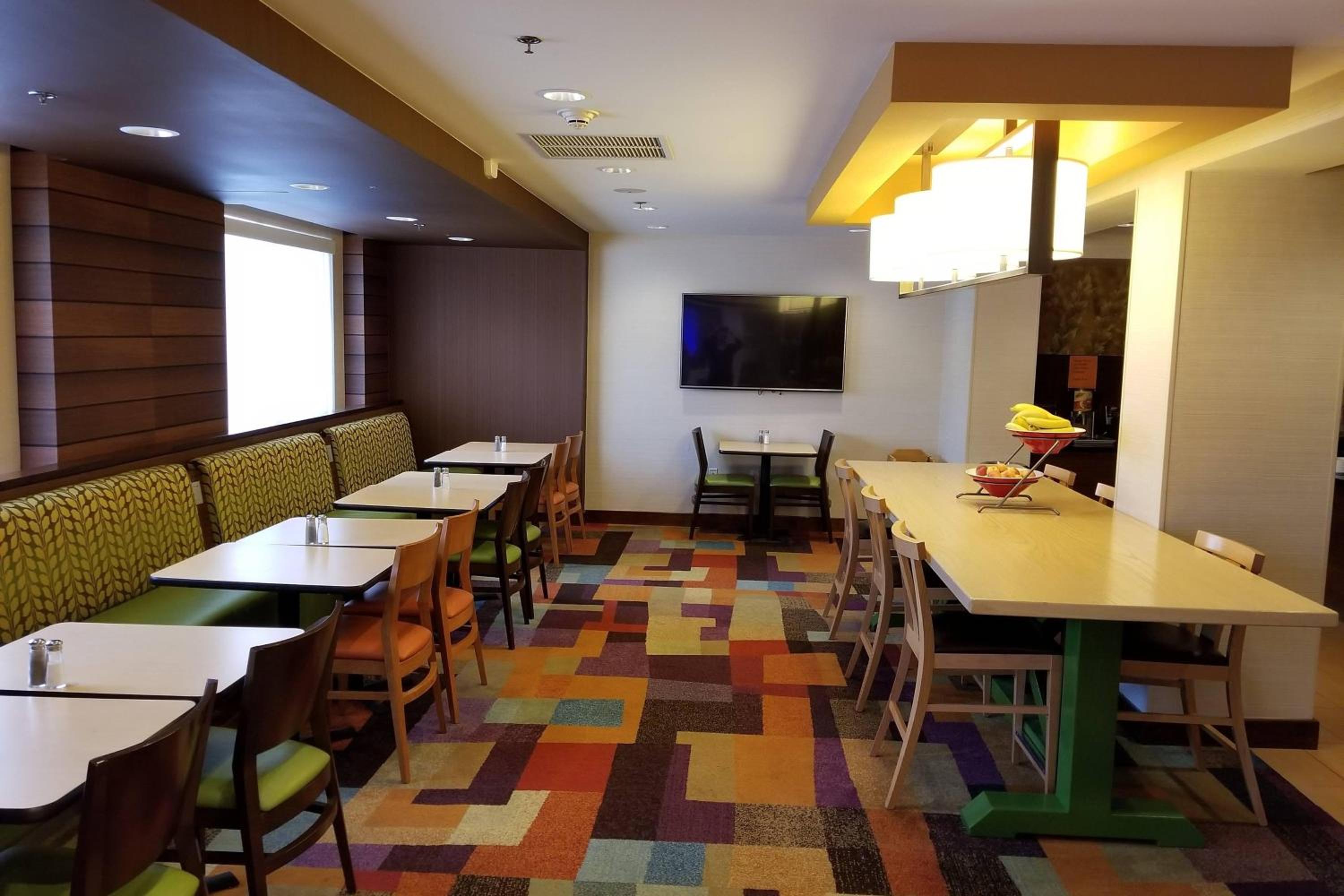 Binghamton Vacations - Fairfield Inn by Marriot Binghamton - Property Image 7
