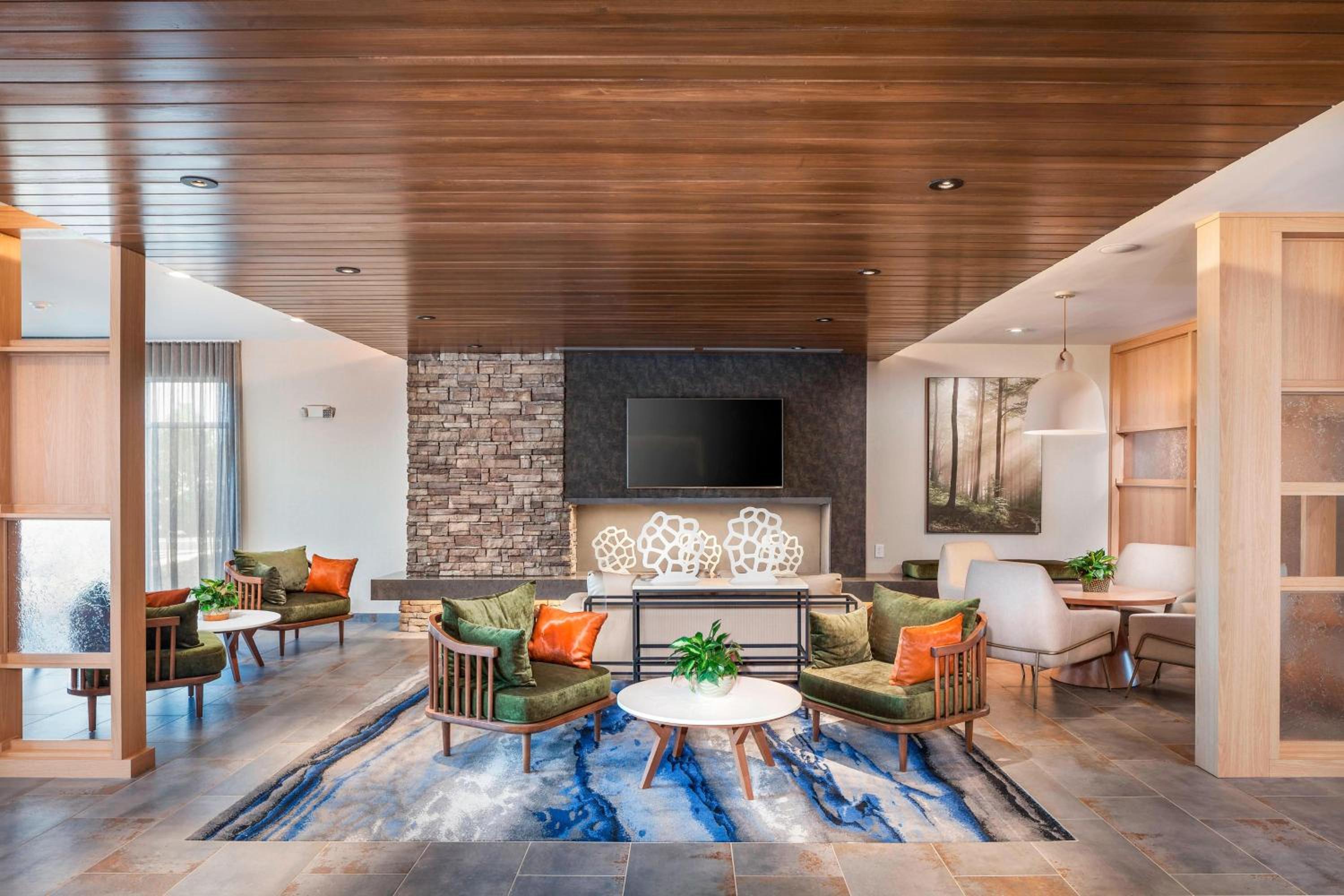 Lebanon Vacations - Fairfield Inn Suites by Marriott Lebanon - Property Image 17