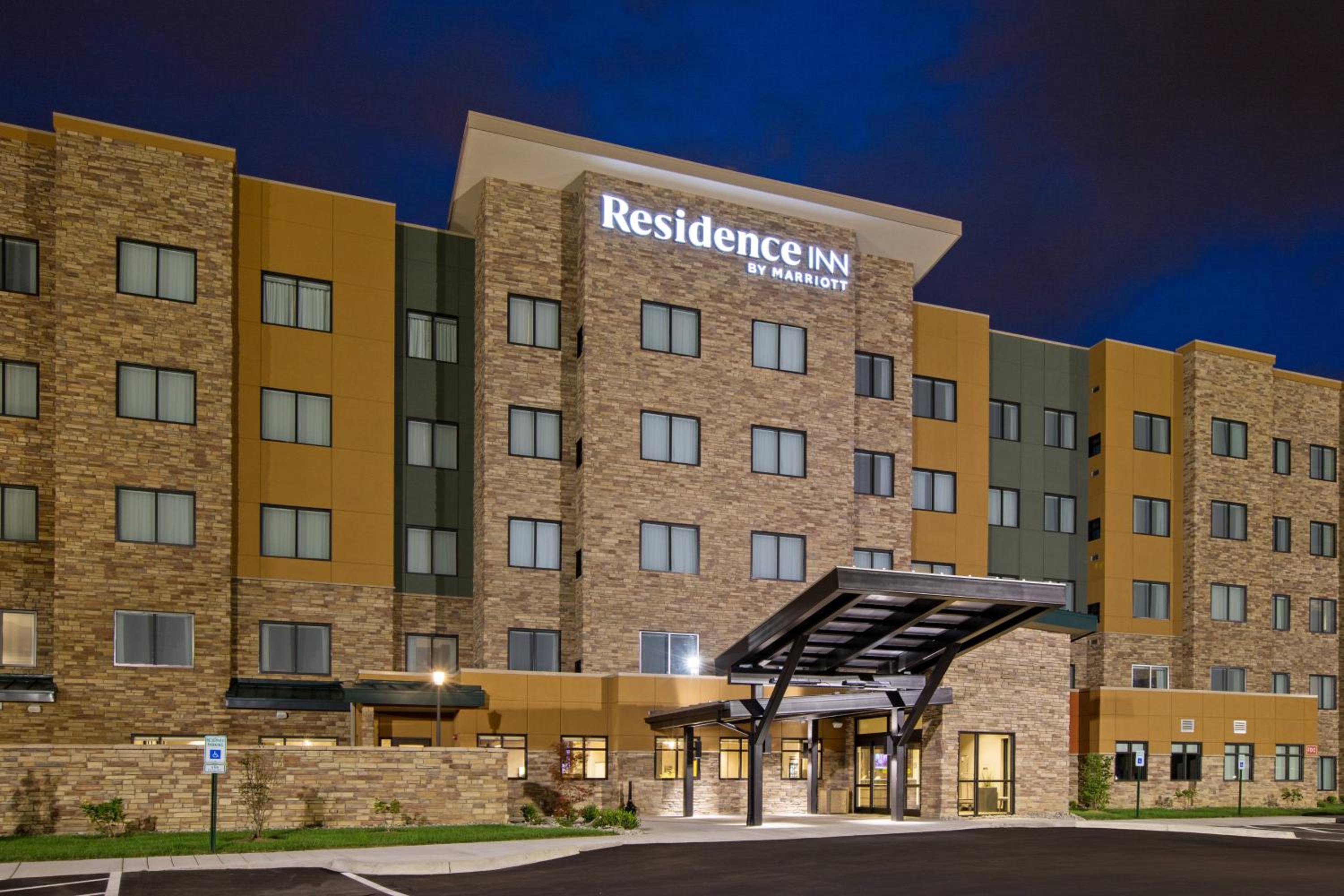 Hotel Residence Inn by Marriott Louisville East/Oxmoor - Image 1