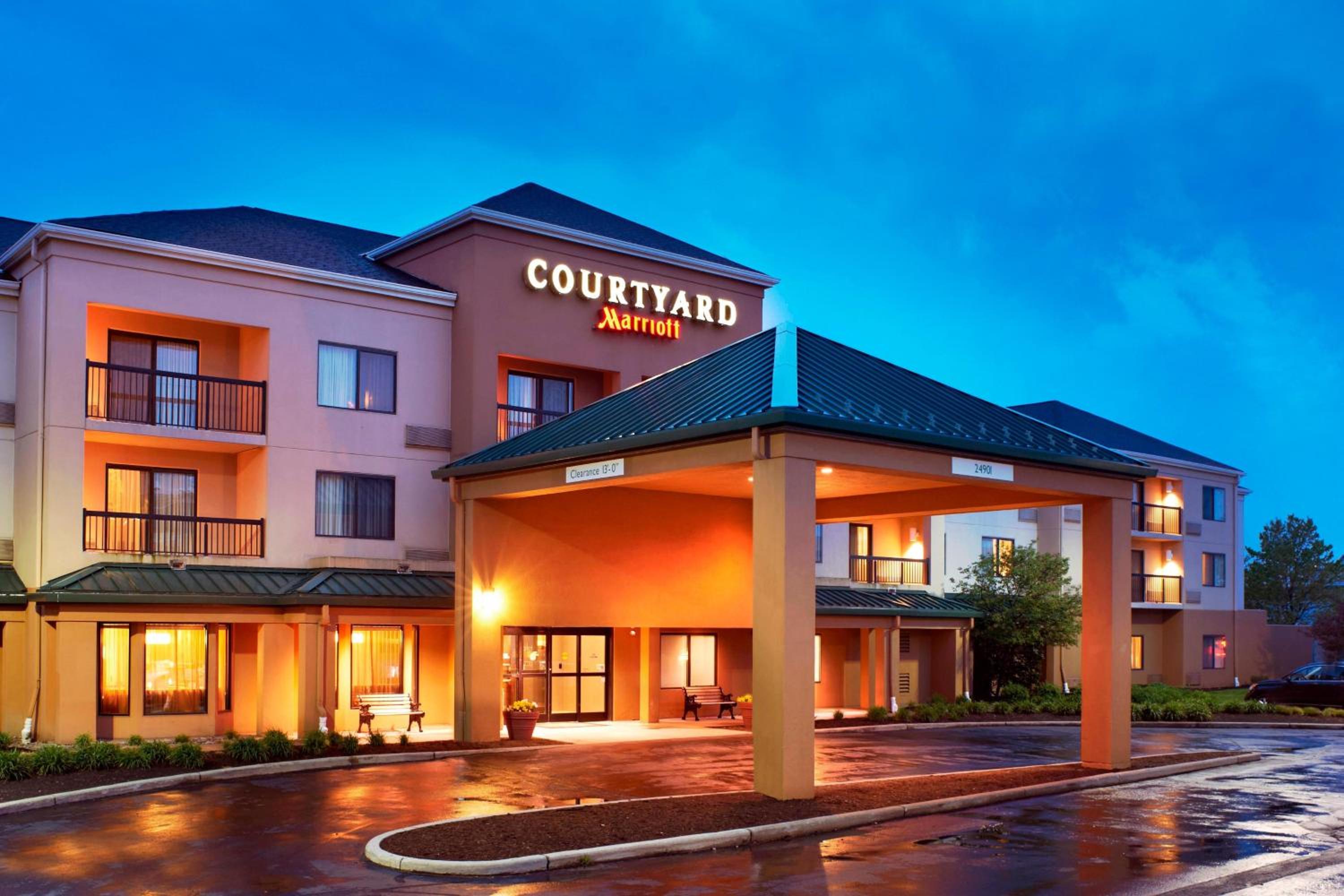 Hotel Courtyard by Marriott Cleveland Airport North