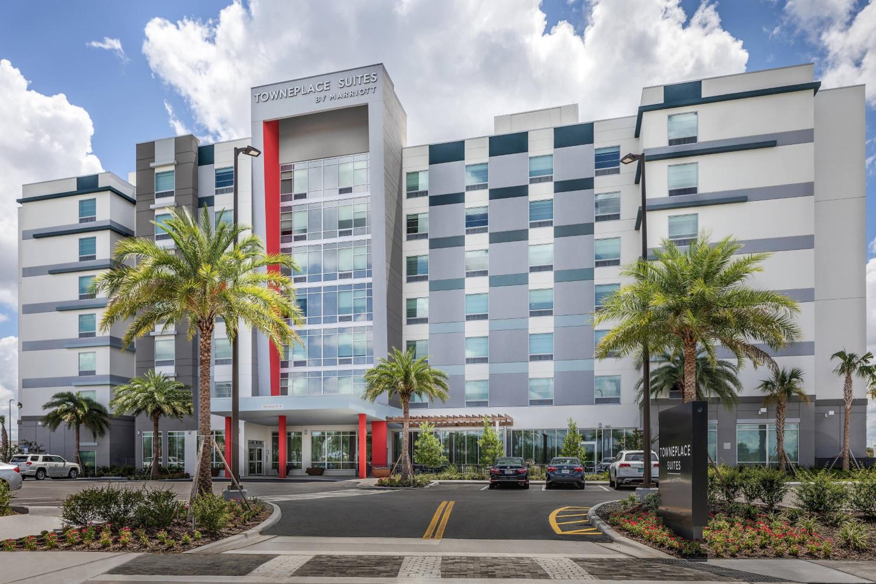 Hotel TownePlace Suites By Marriott Orlando Southwest Near Universal - Image 1