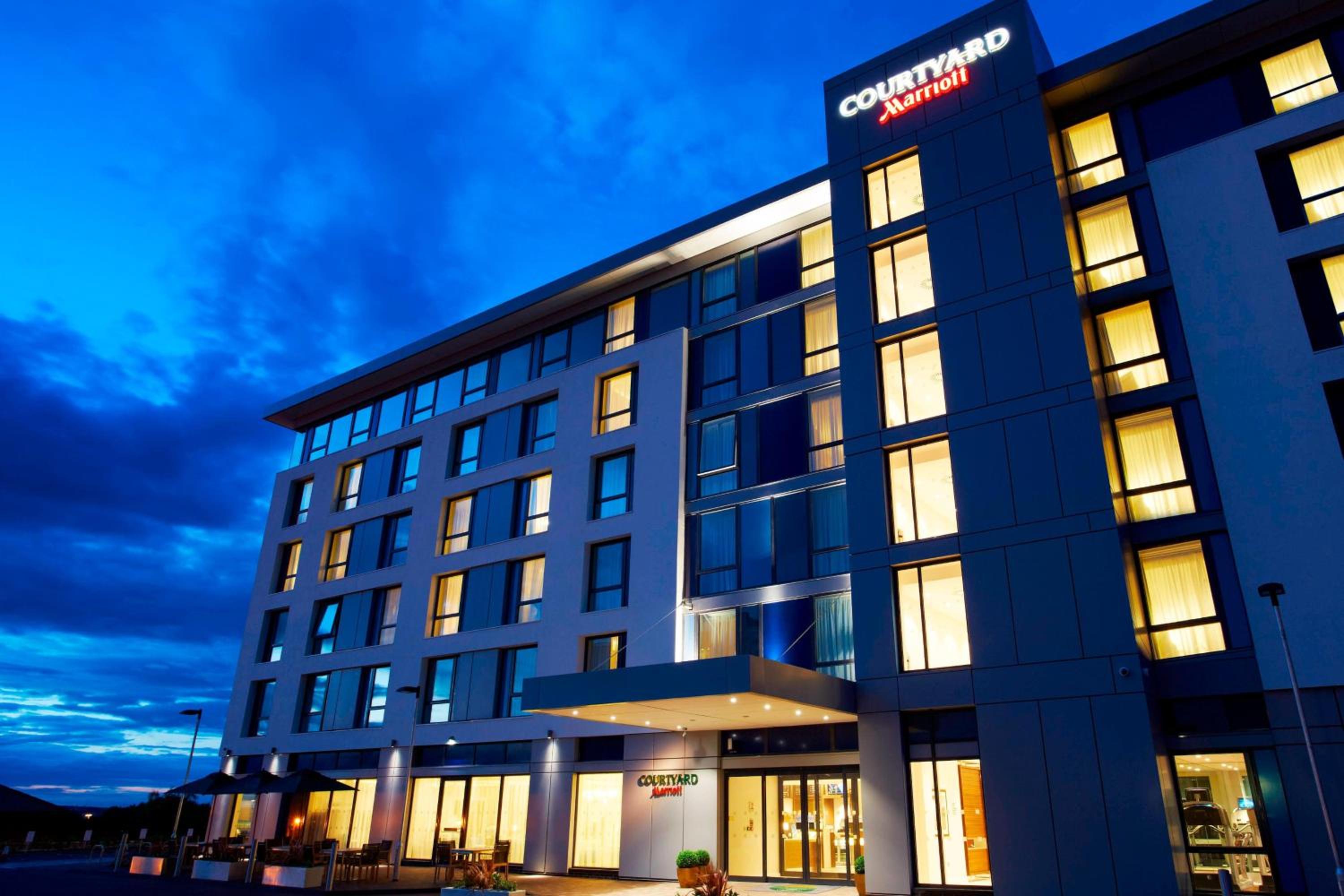 Hotel Courtyard by Marriott Aberdeen Airport - Image 1