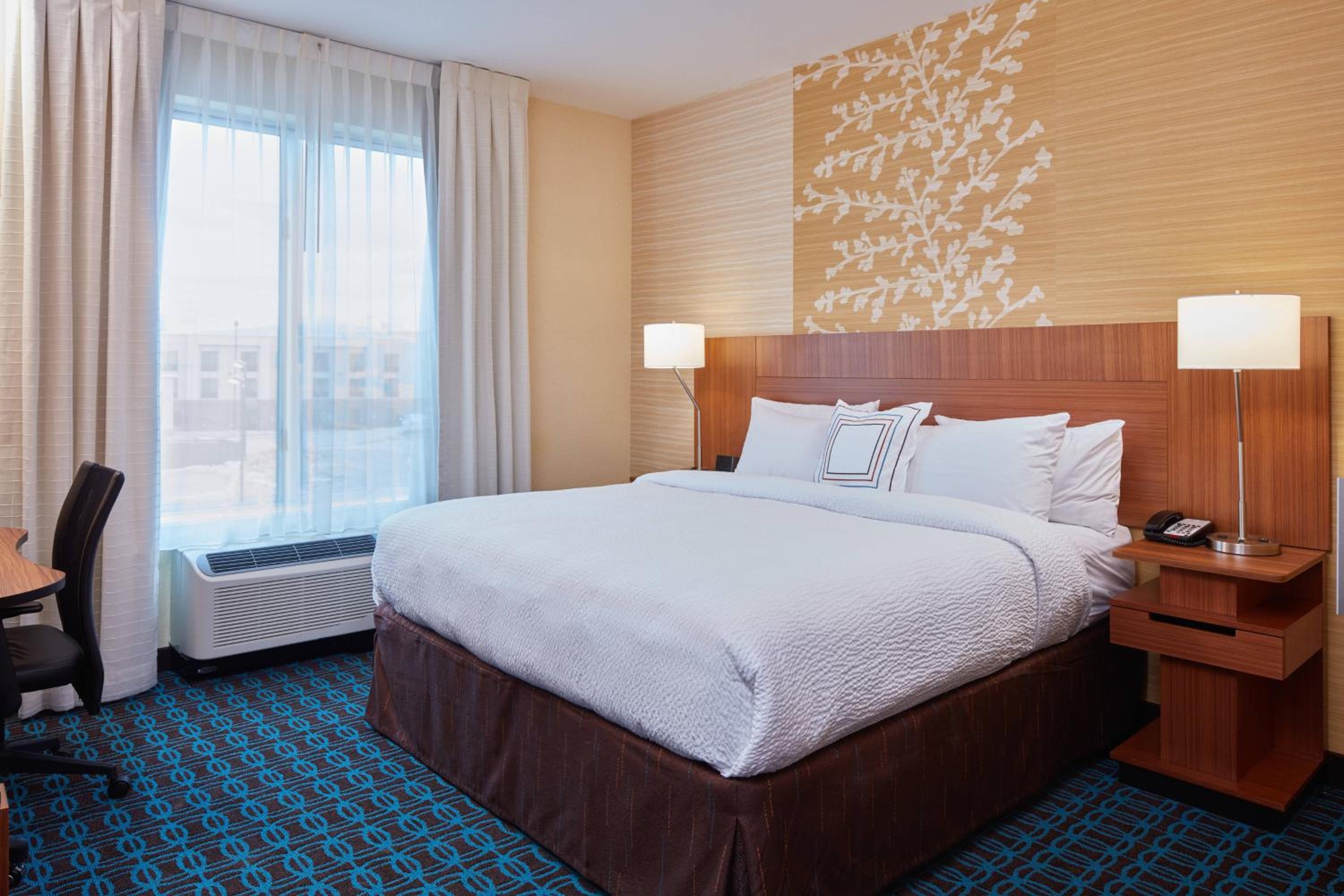 Rawlins Vacations - Fairfield Inn  Suites by Marriott Rawlins - Property Image 1