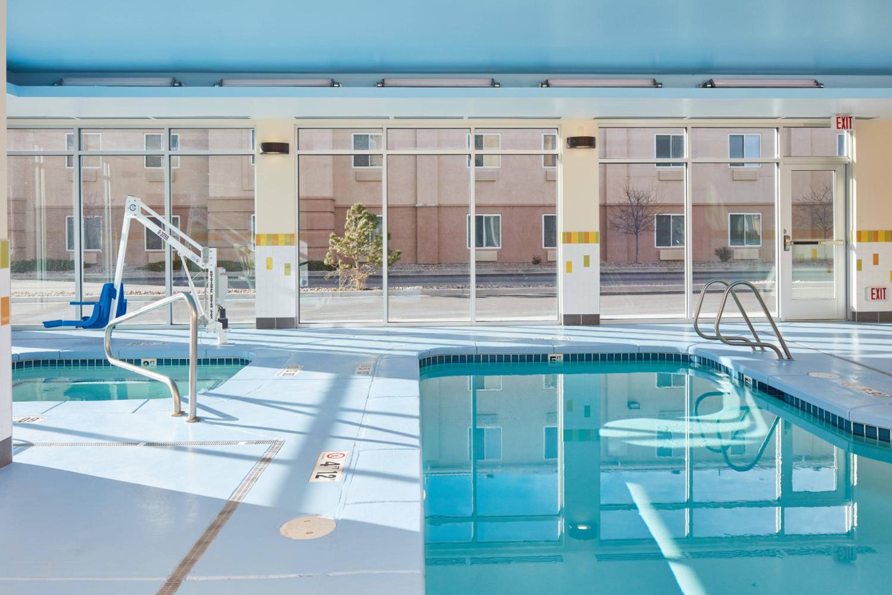 Rawlins Vacations - Fairfield Inn  Suites by Marriott Rawlins - Property Image 8