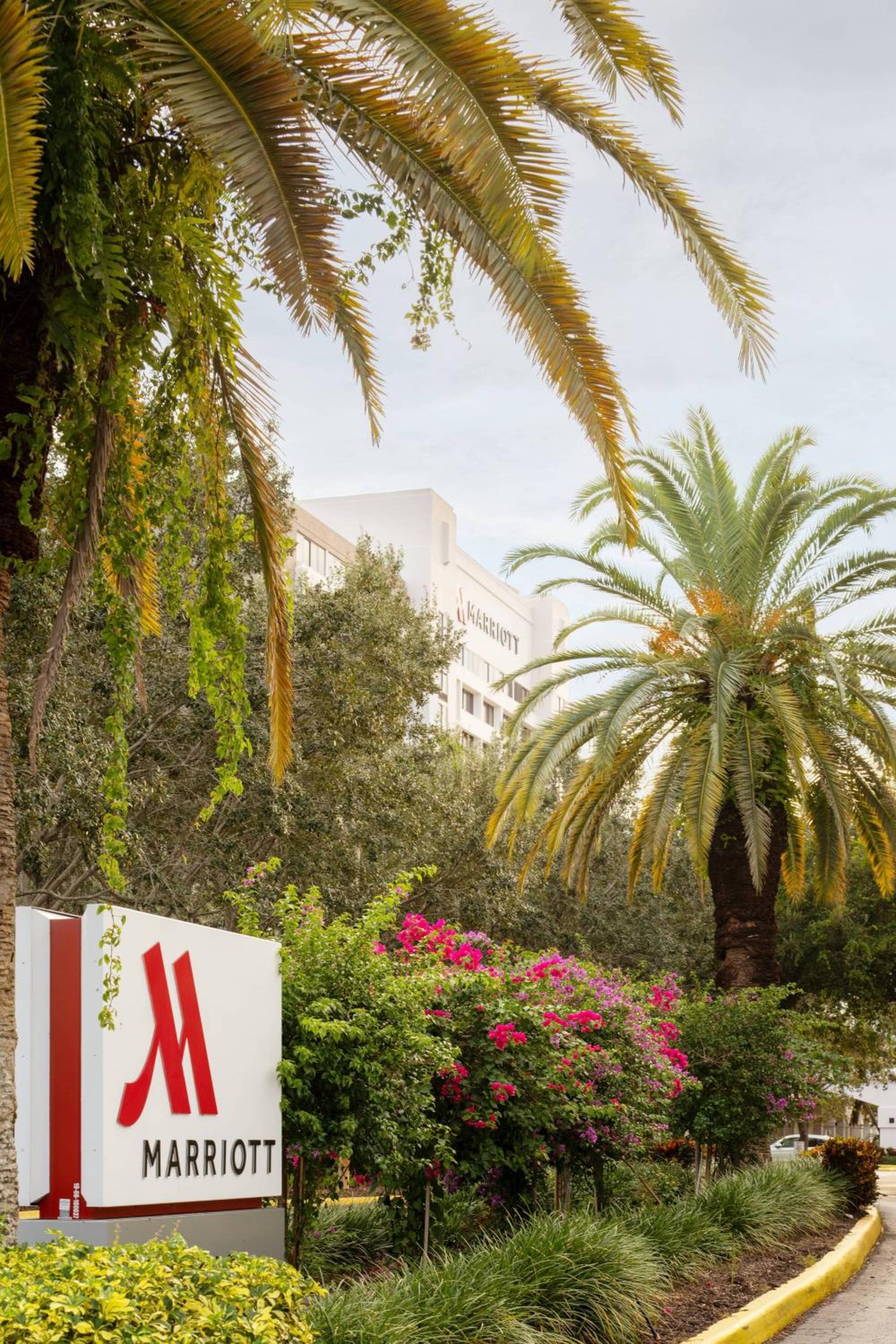 West Palm Beach Vacations - Palm Beach Gardens Marriott - Property Image 2