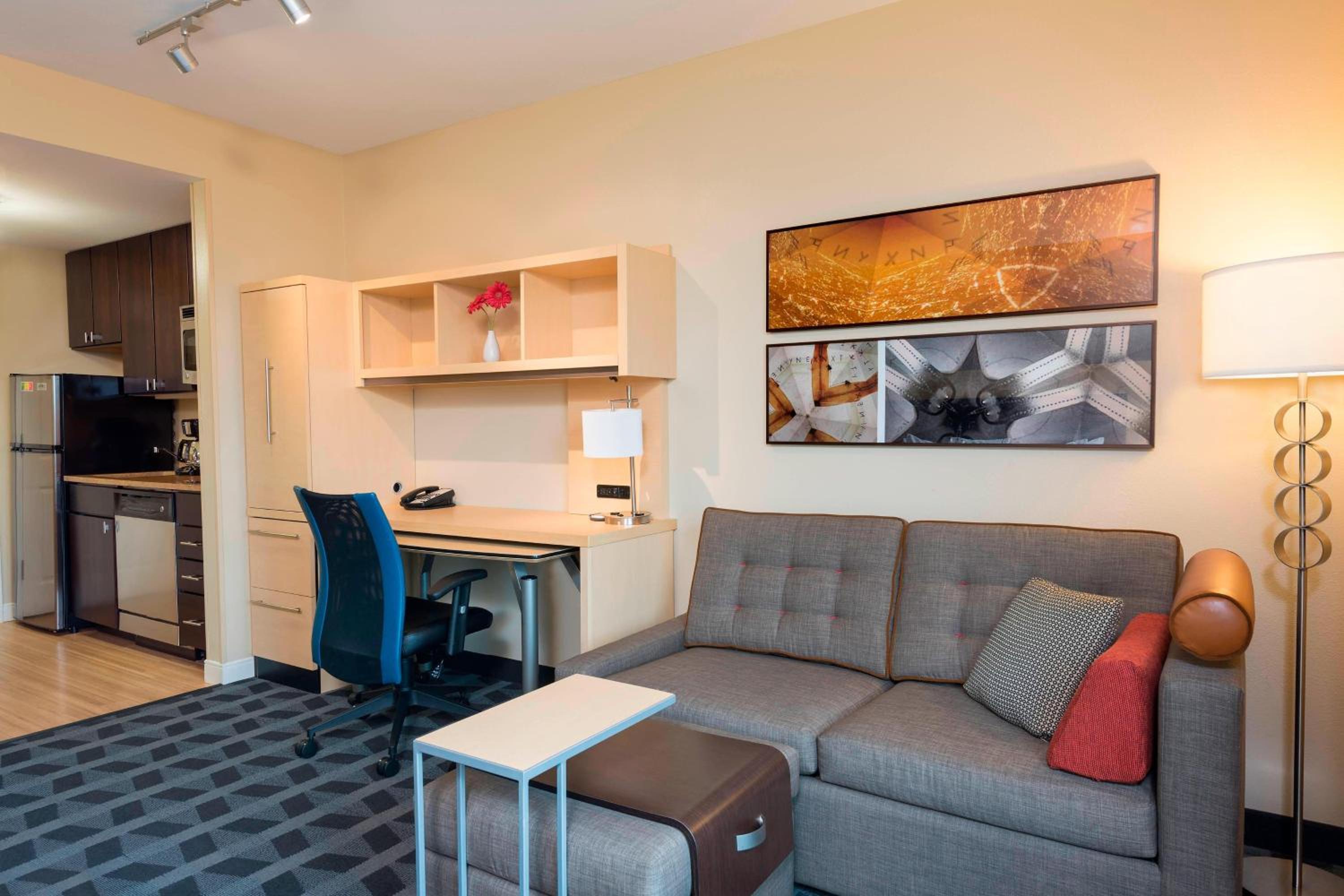 Joliet Vacations - TownePlace Suites Joliet South - Property Image 22