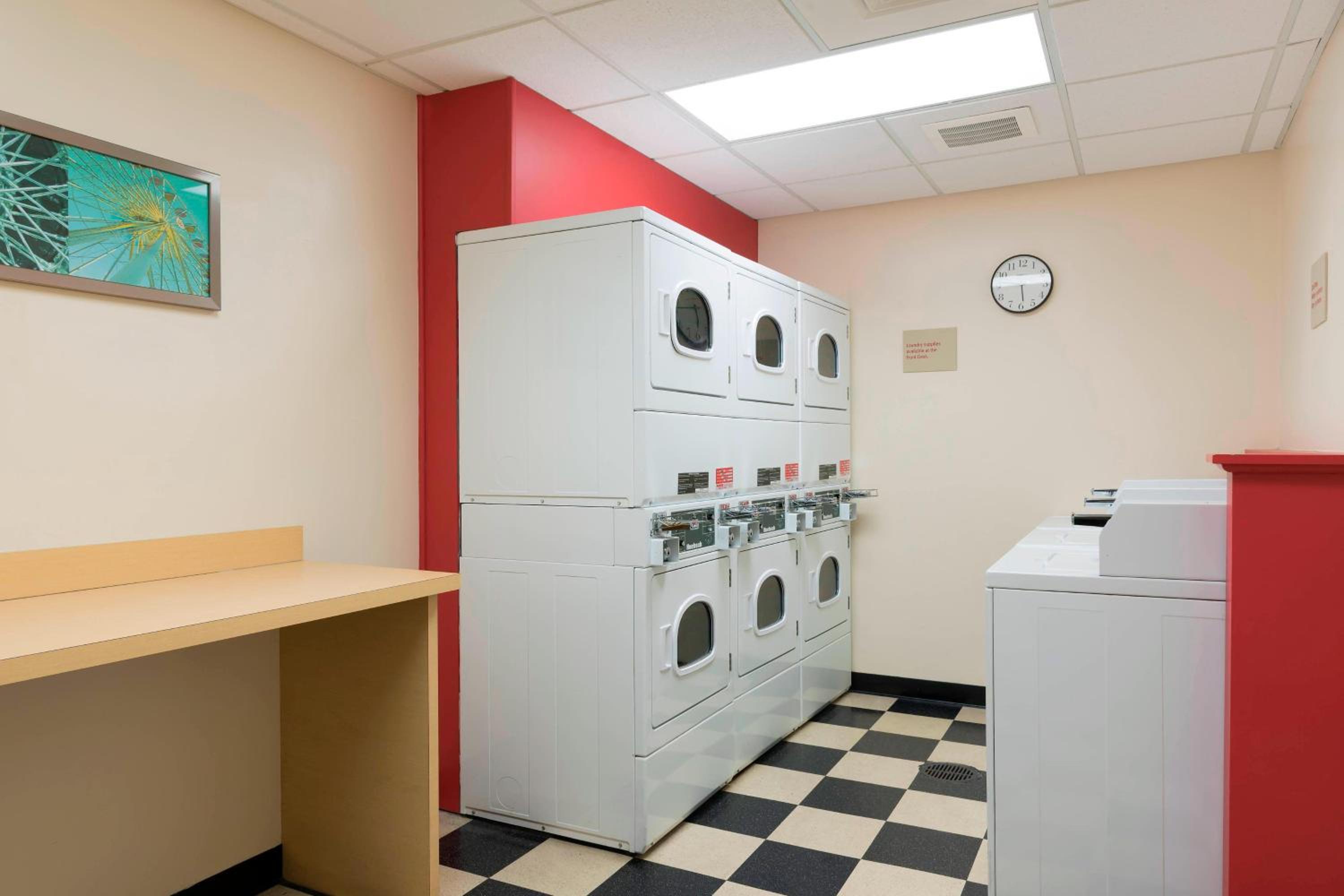 Joliet Vacations - TownePlace Suites Joliet South - Property Image 6