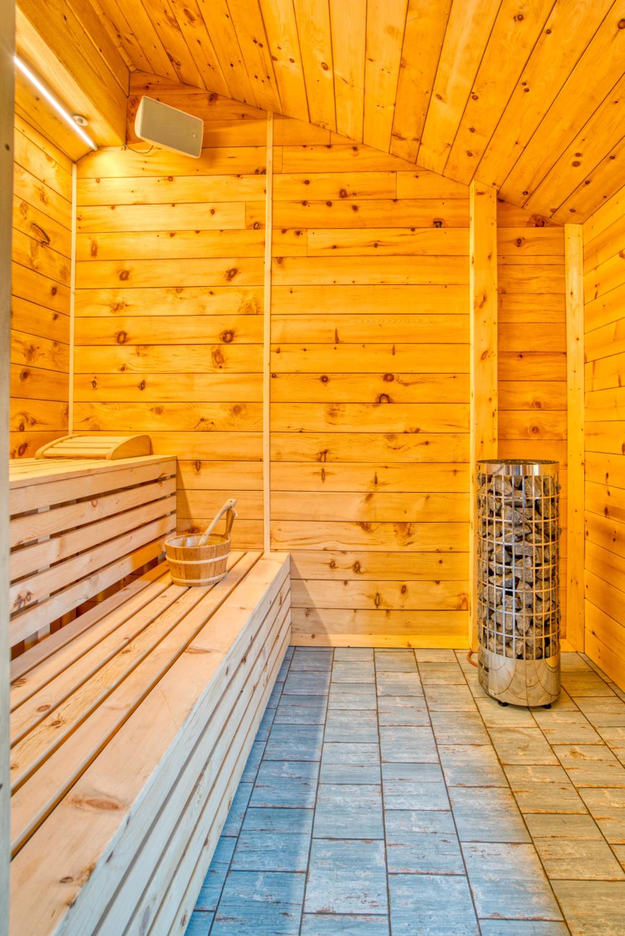 Jup - a luxury boutique chalet