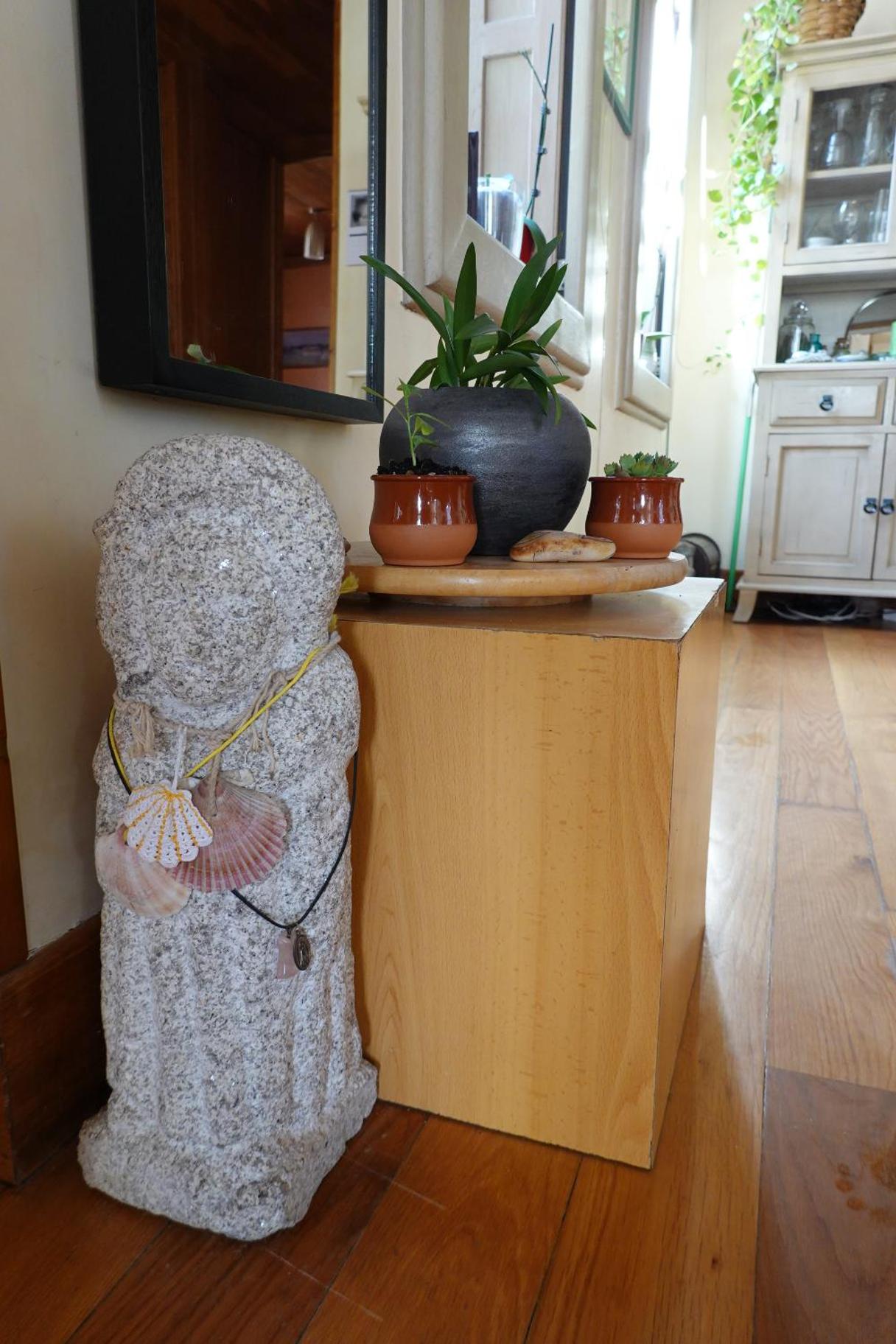 Photo 33