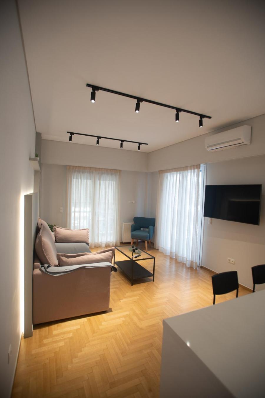 Acropolis Vibes Apartments