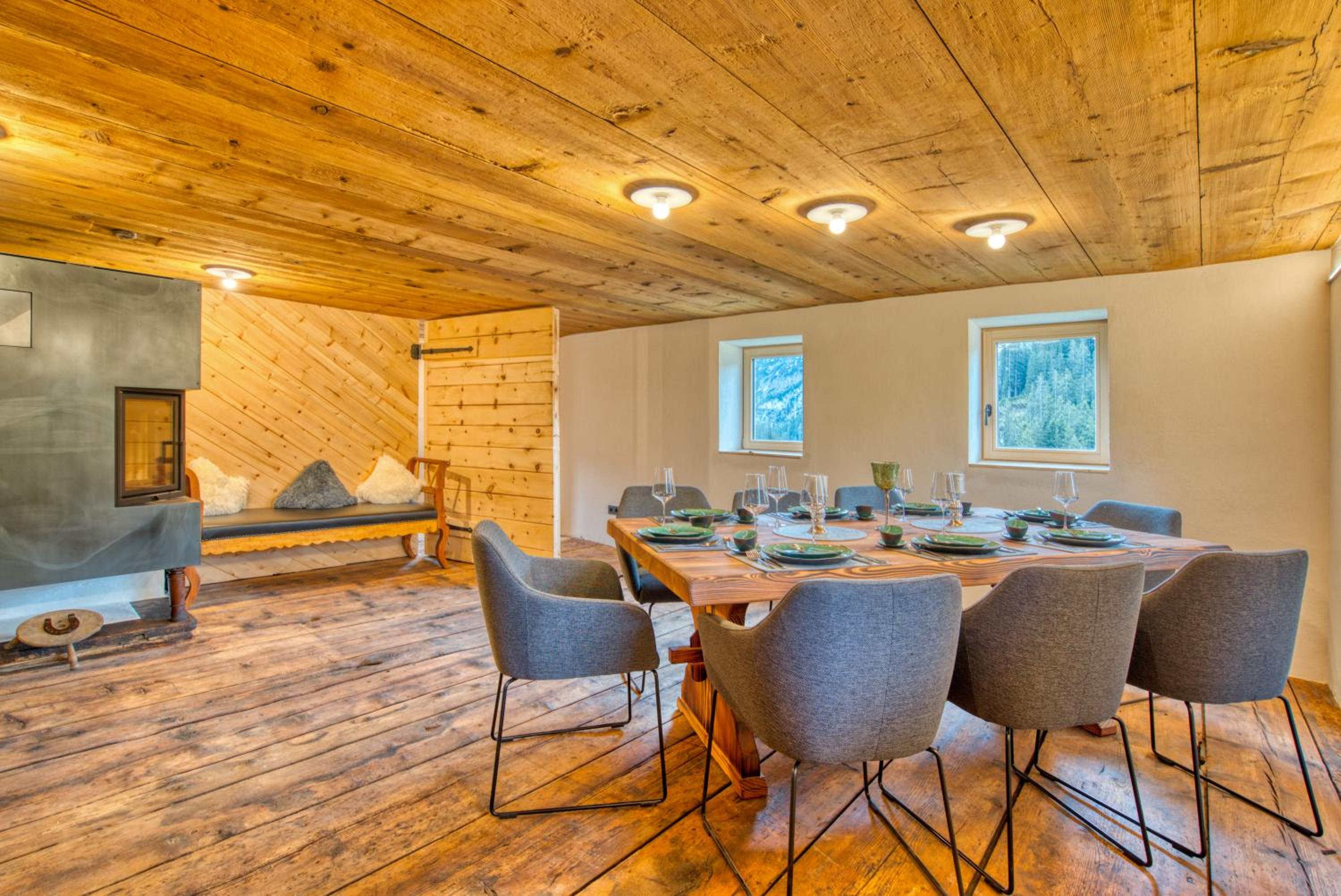 Jup - a luxury boutique chalet