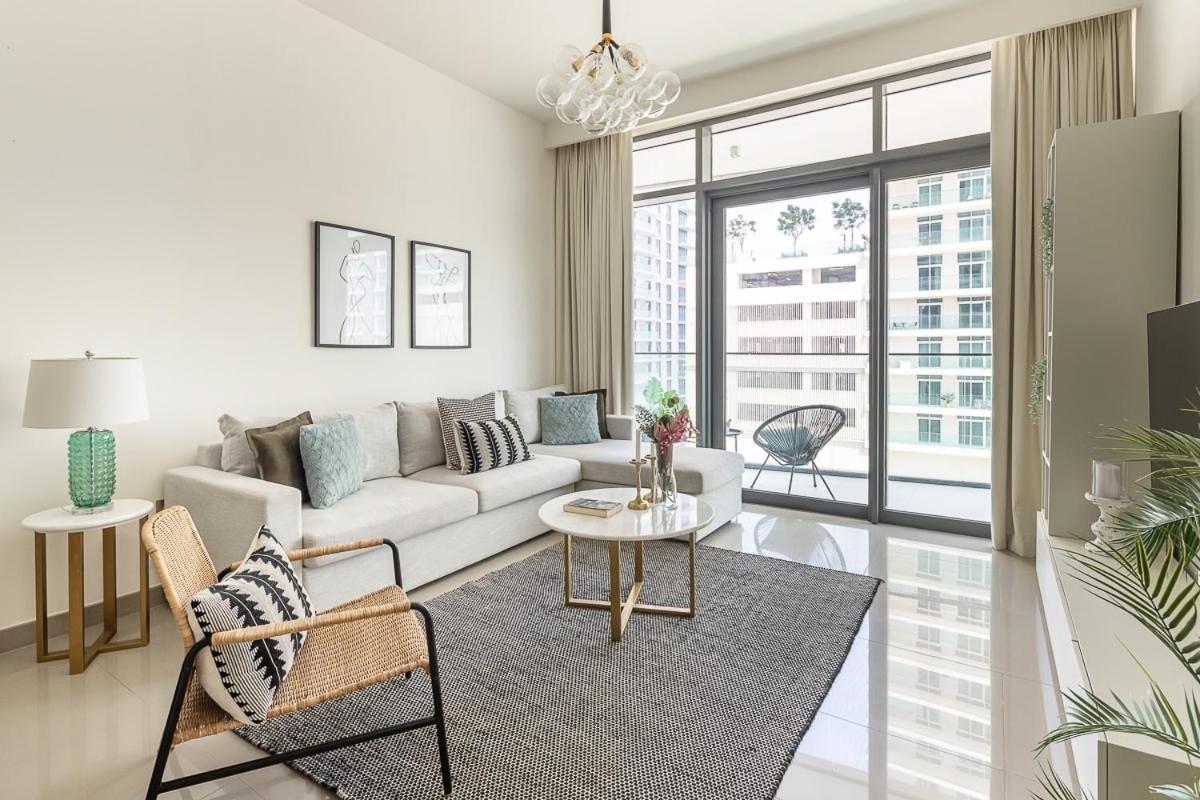 Frank Porter - Beach Vista Tower 1