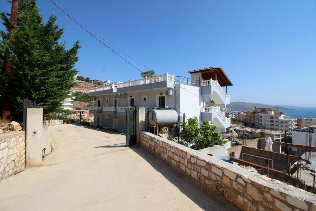 Osmani Rooms Sarande