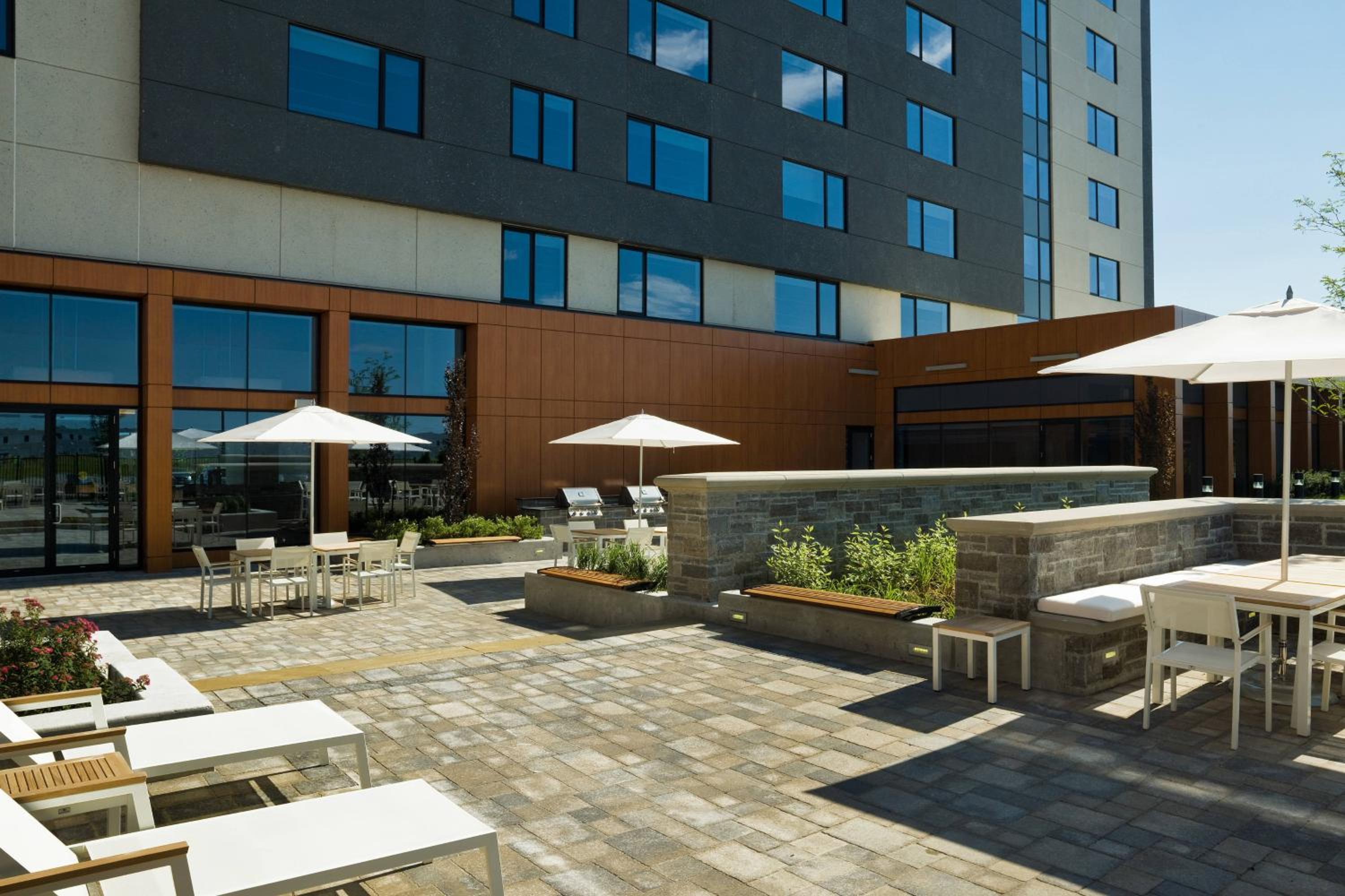 Element Vaughan Southwest - Property Image 9