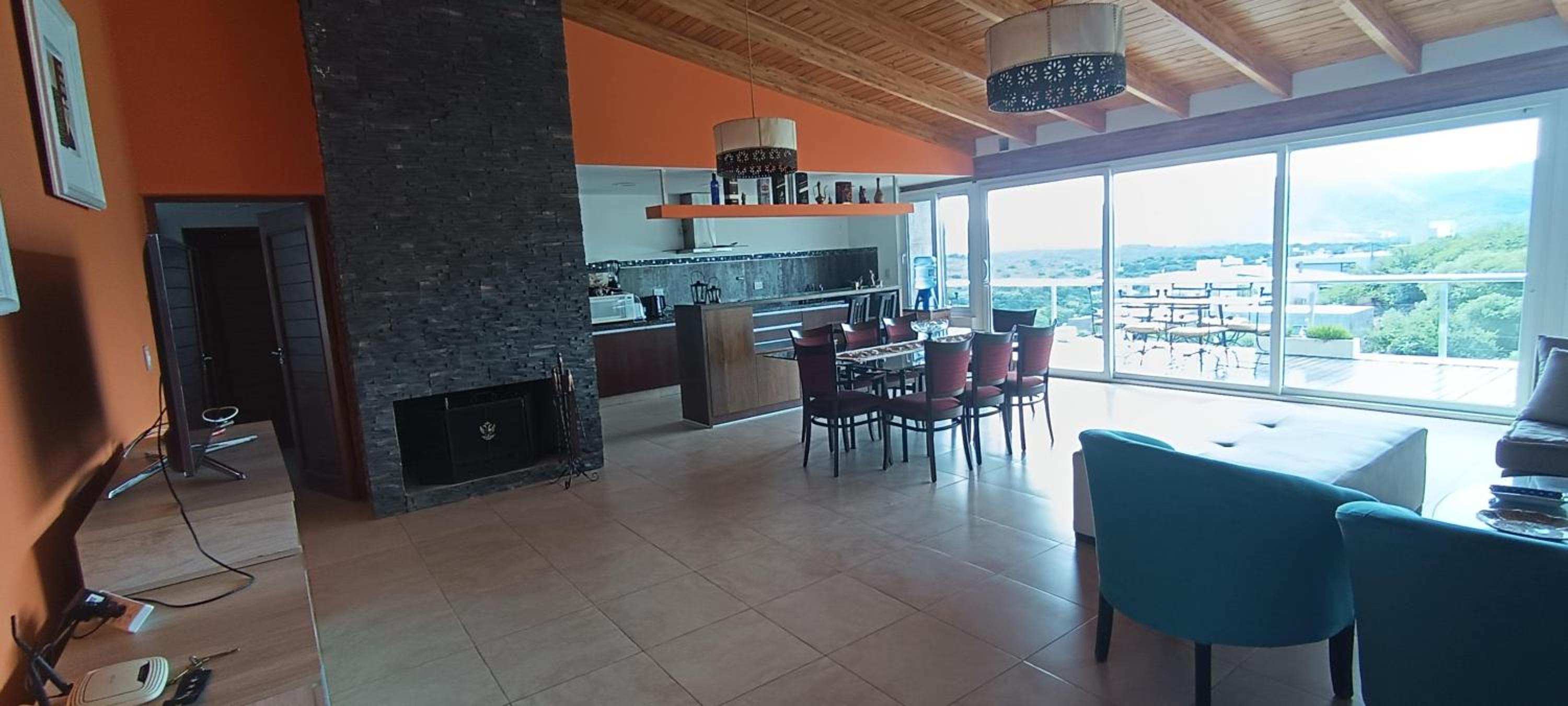 Casa de montaña - Carlos Paz