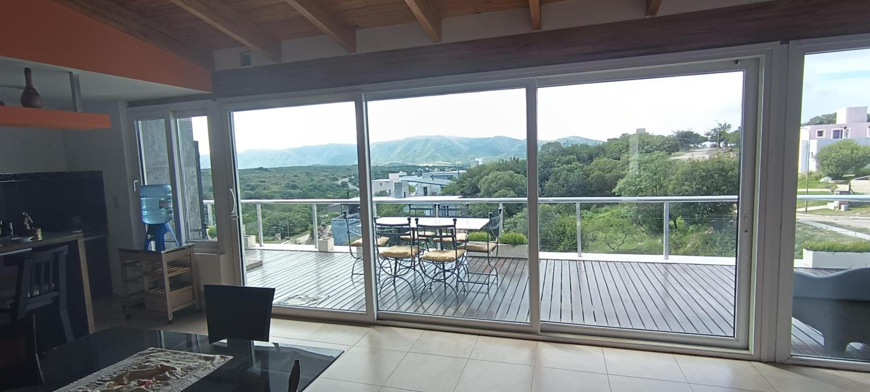 Casa de montaña - Carlos Paz