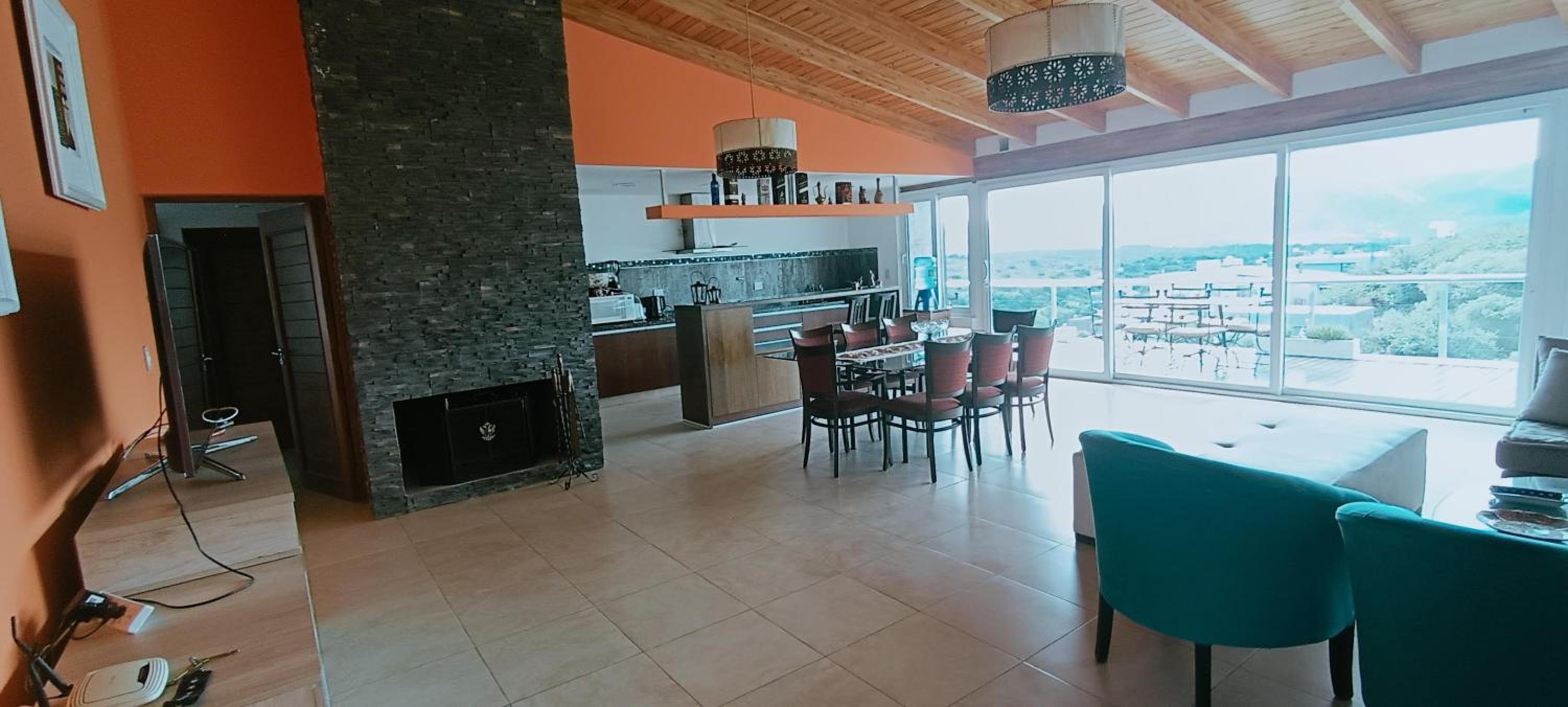 Casa de montaña - Carlos Paz