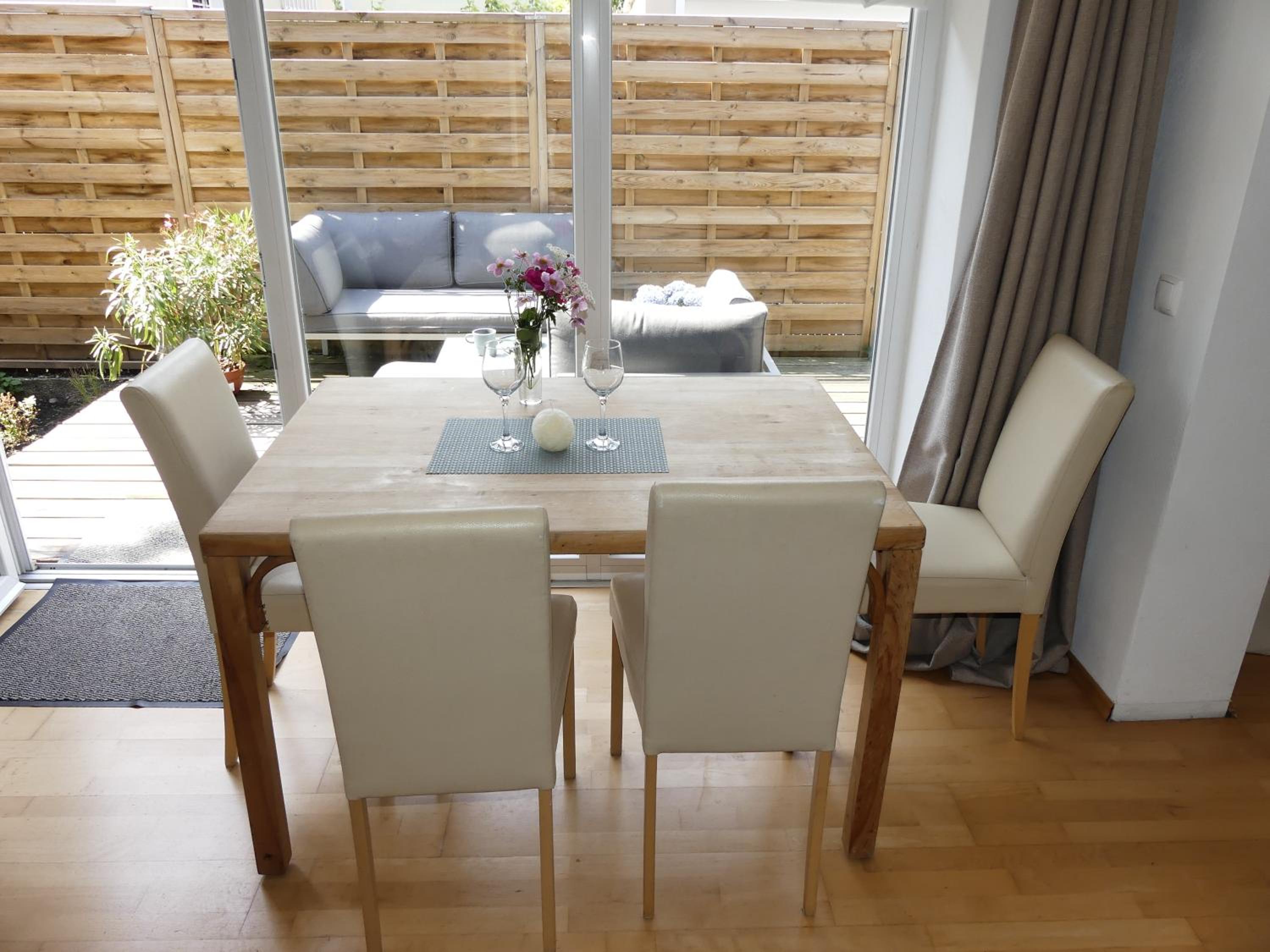Top-2 Zimmer Ferienwohnung in Salzburg mit Terrasse