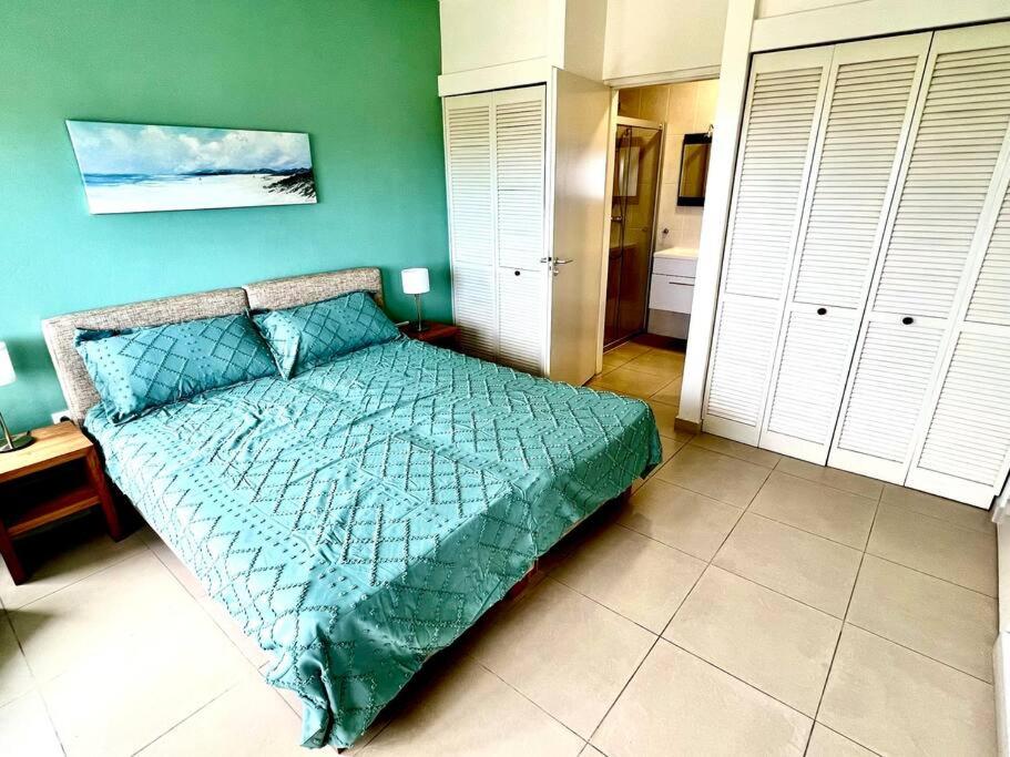 Blue Emerald Beachfront Blessing