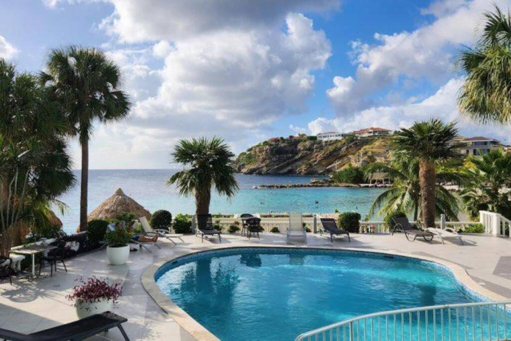 Blue Emerald Beachfront Blessing