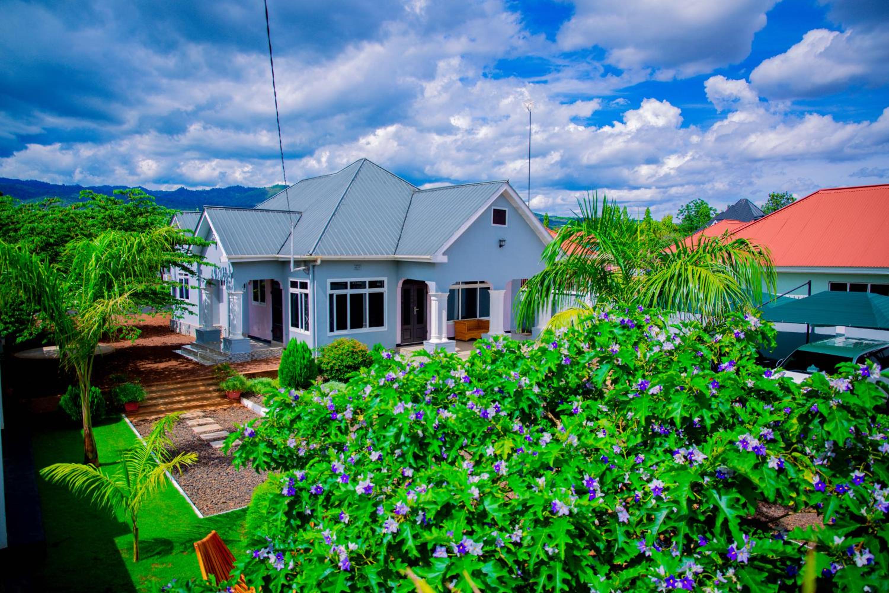 Kili Mountain View Homes view 4