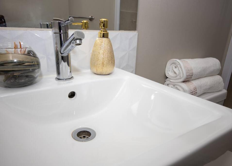 Luxury, Location, & Convenience.