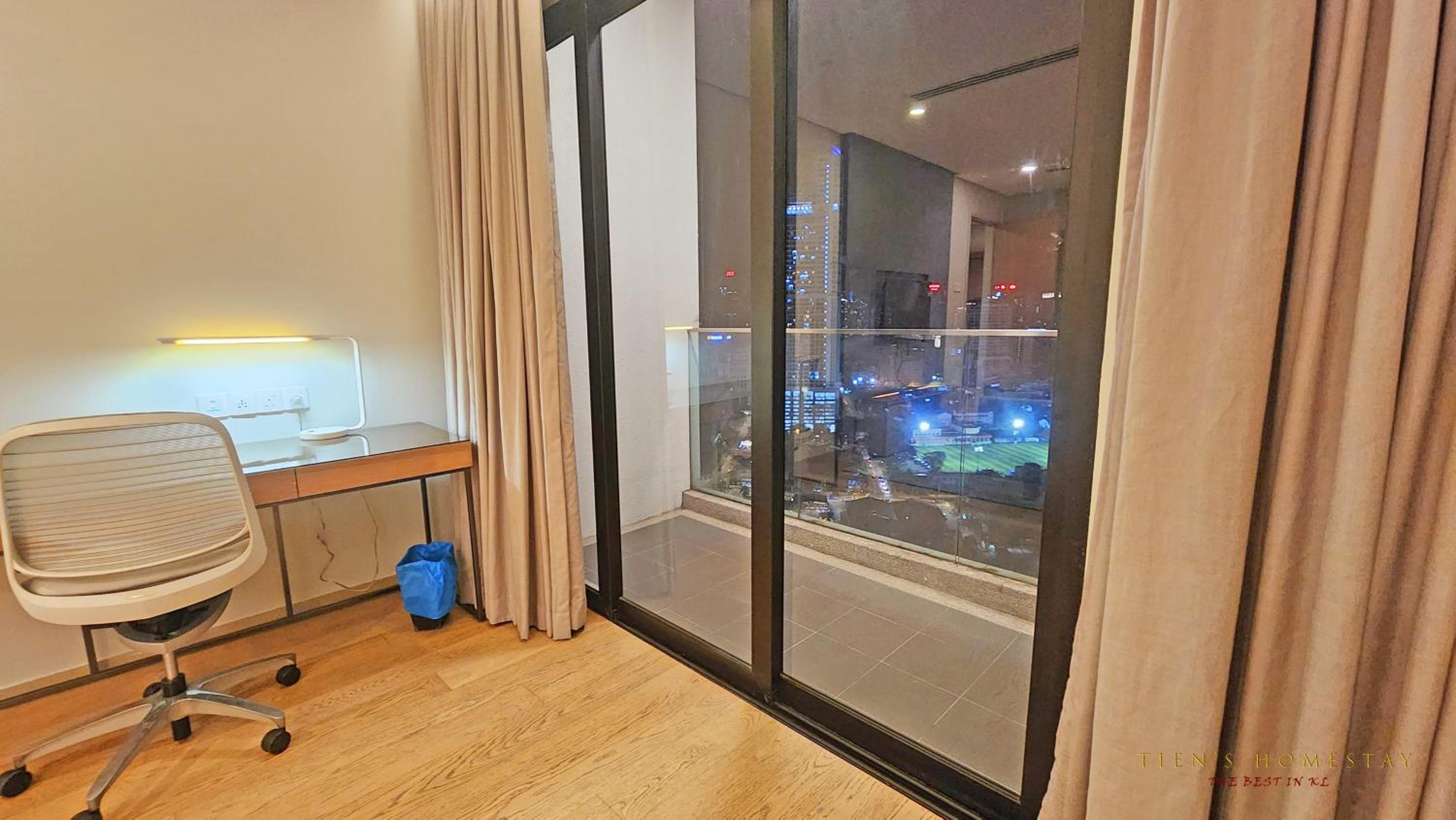 Luxurious stay in 188 Fraser Residence Suite
