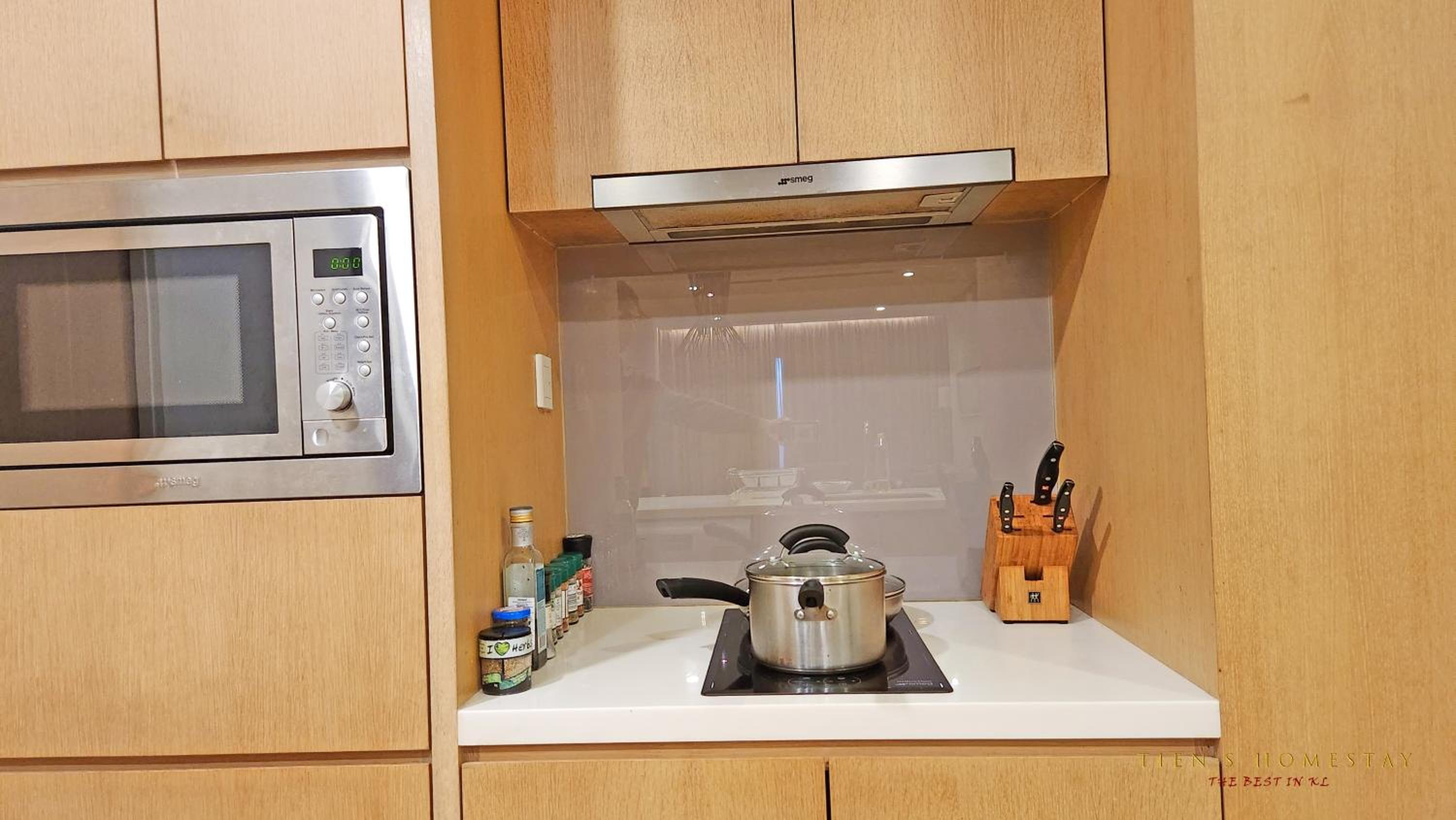 Luxurious stay in 188 Fraser Residence Suite