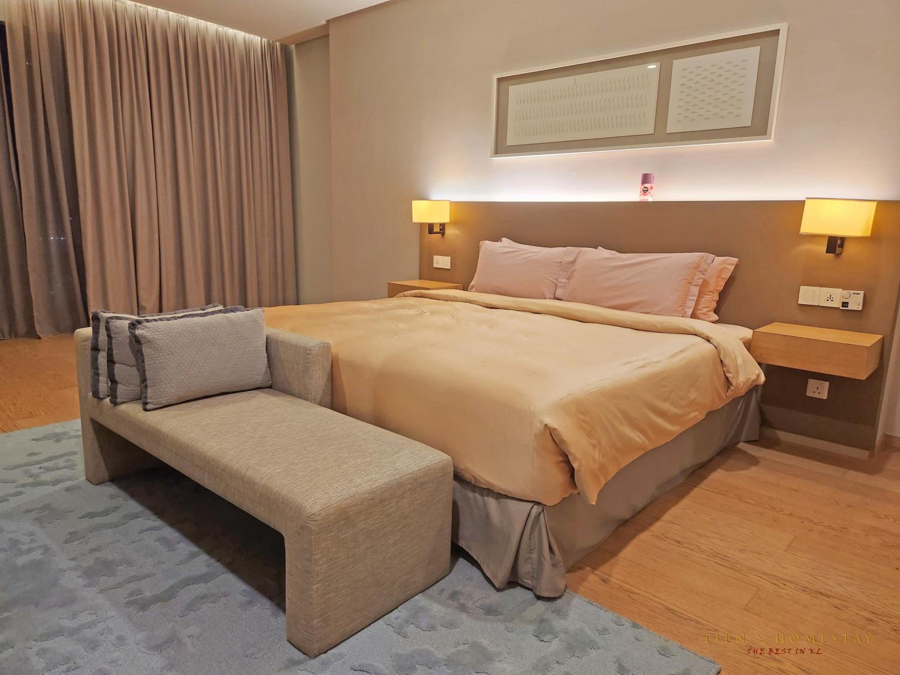 Luxurious stay in 188 Fraser Residence Suite