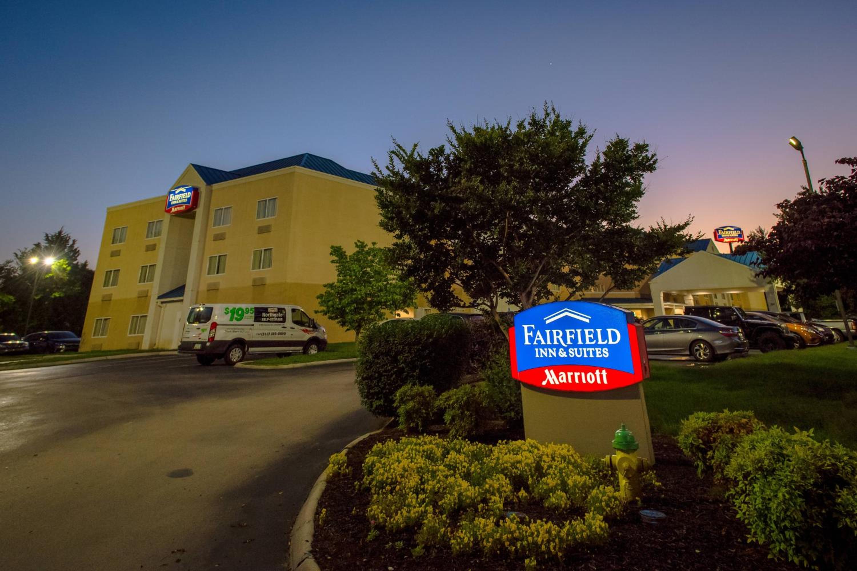 Hotel Fairfield Inn & Suites by Marriott Knoxville/East - Image 1