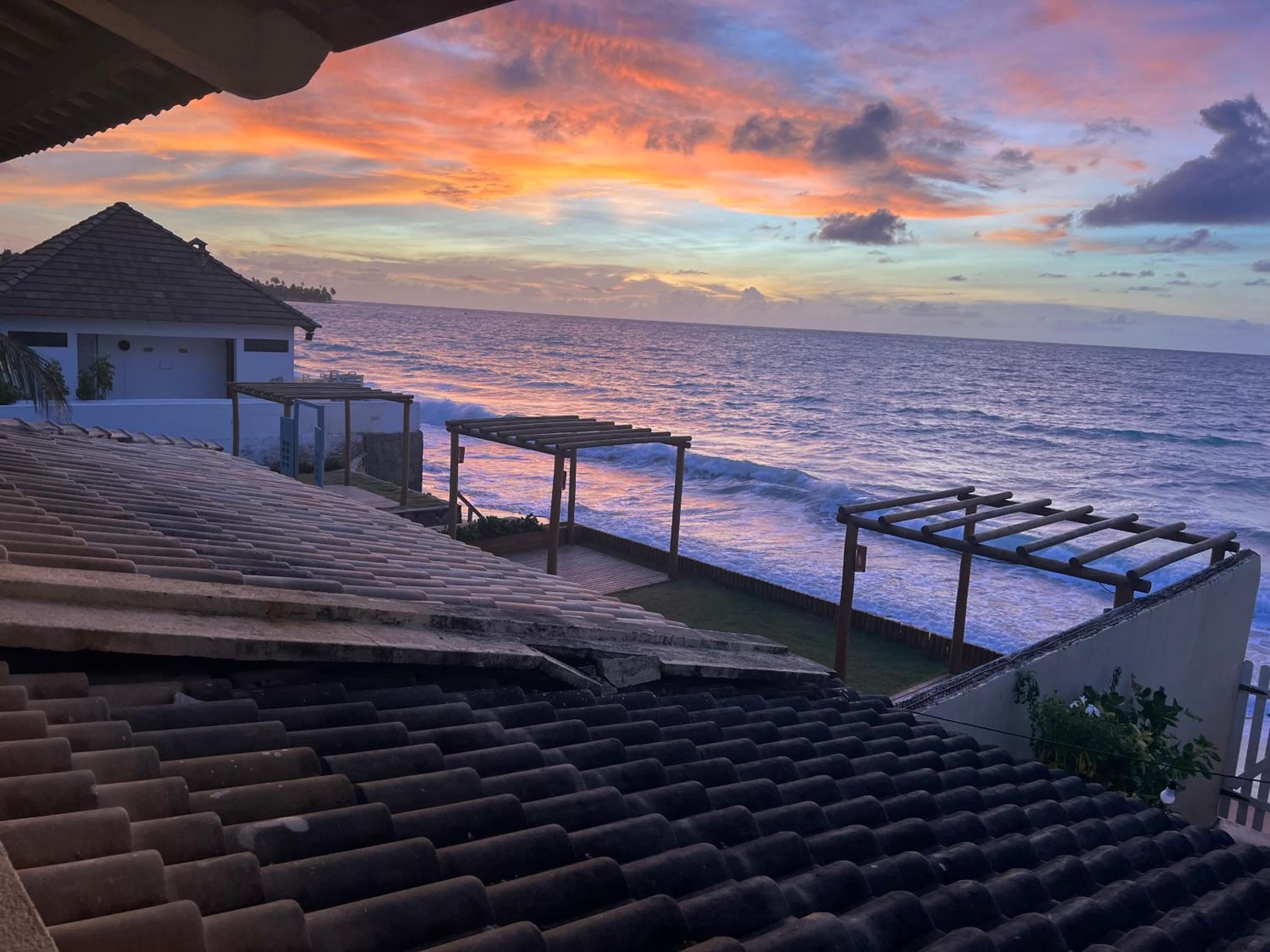 Casa duplex beira mar em Maceió, praia de Ipioca