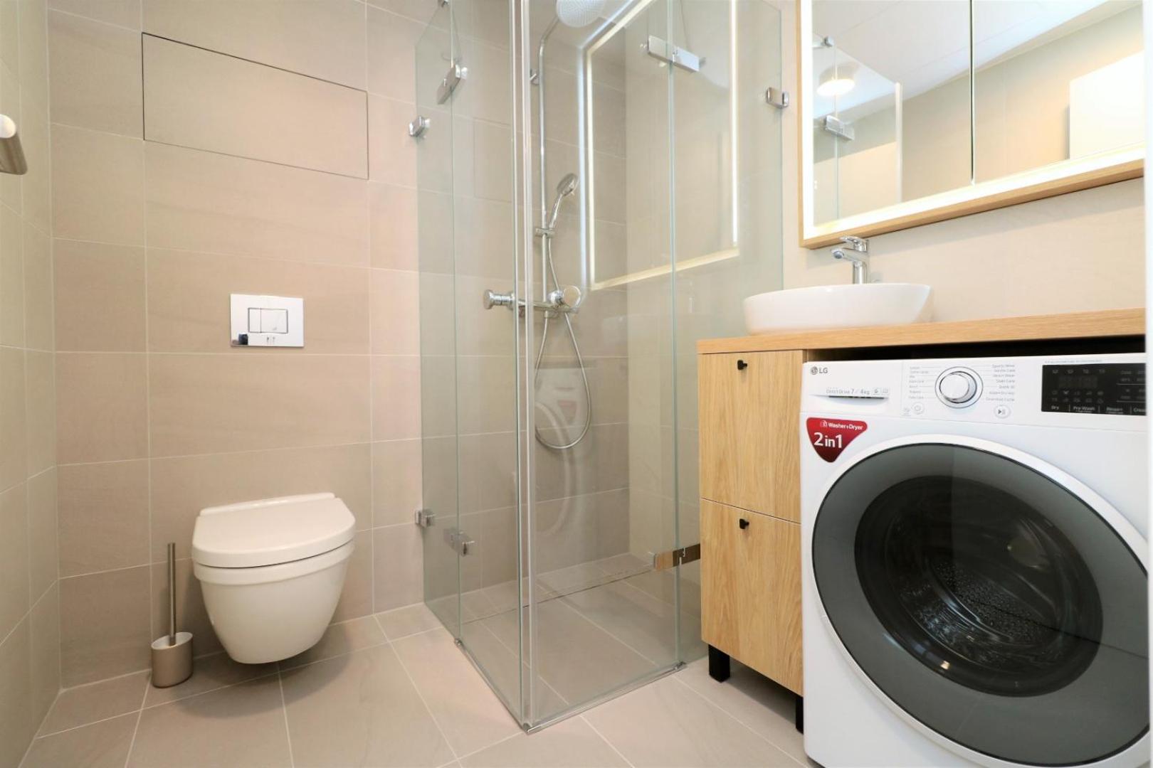 Sky Park new 1-bedroom apartment view 3