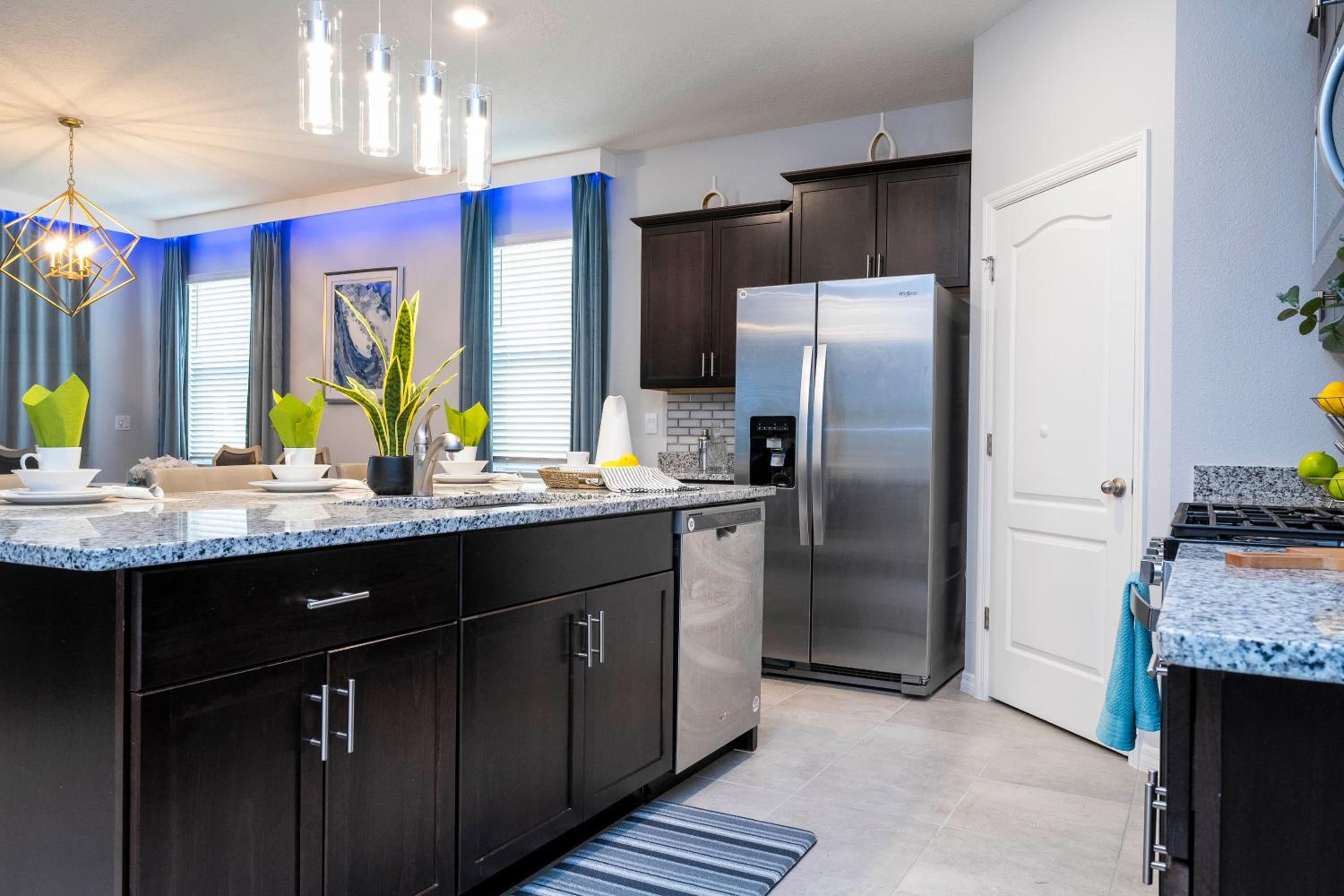 Stunning 5Bd w/ Pool Close to Disney @ Solterra 7829