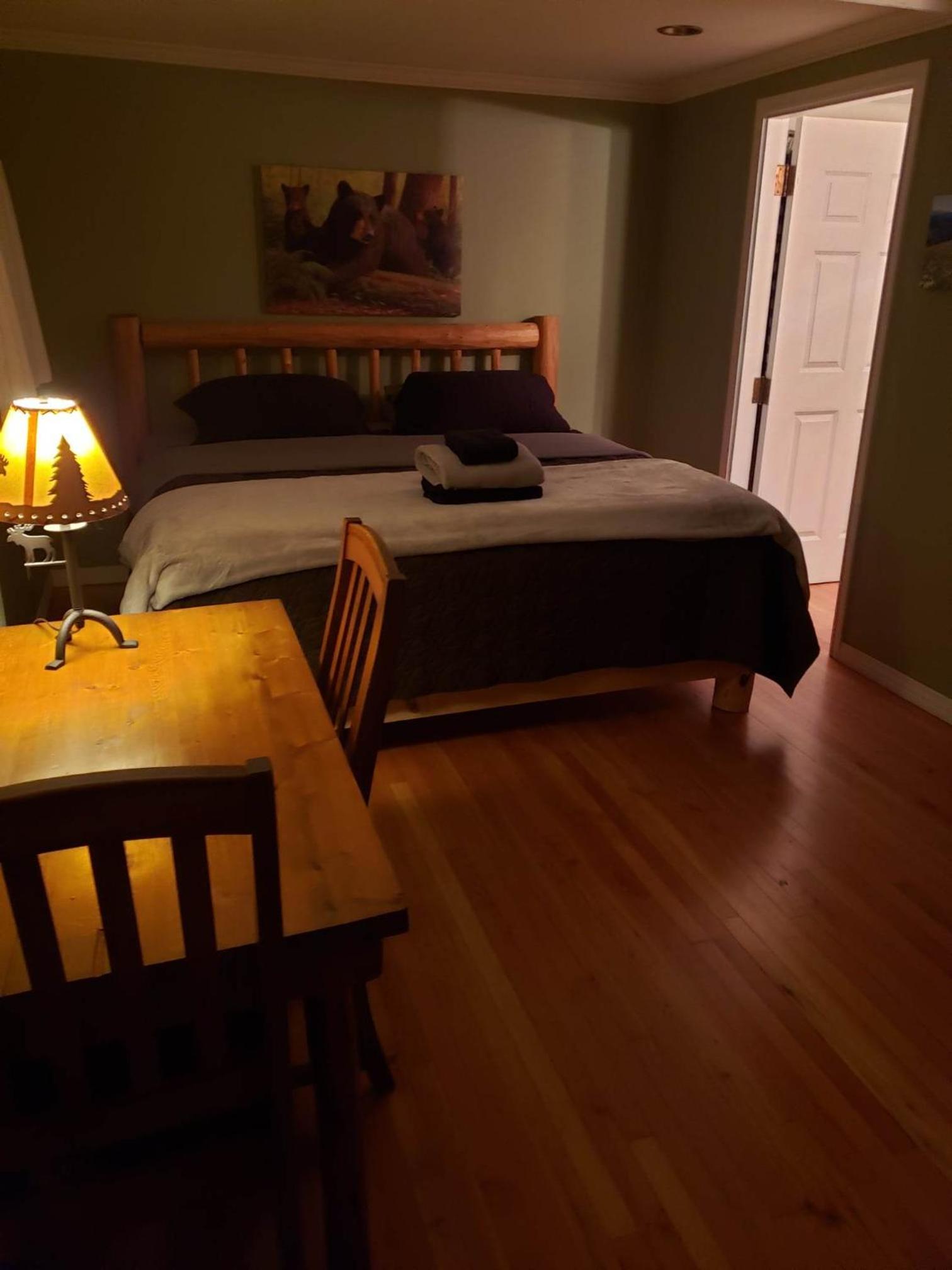 Riverbend Guest House