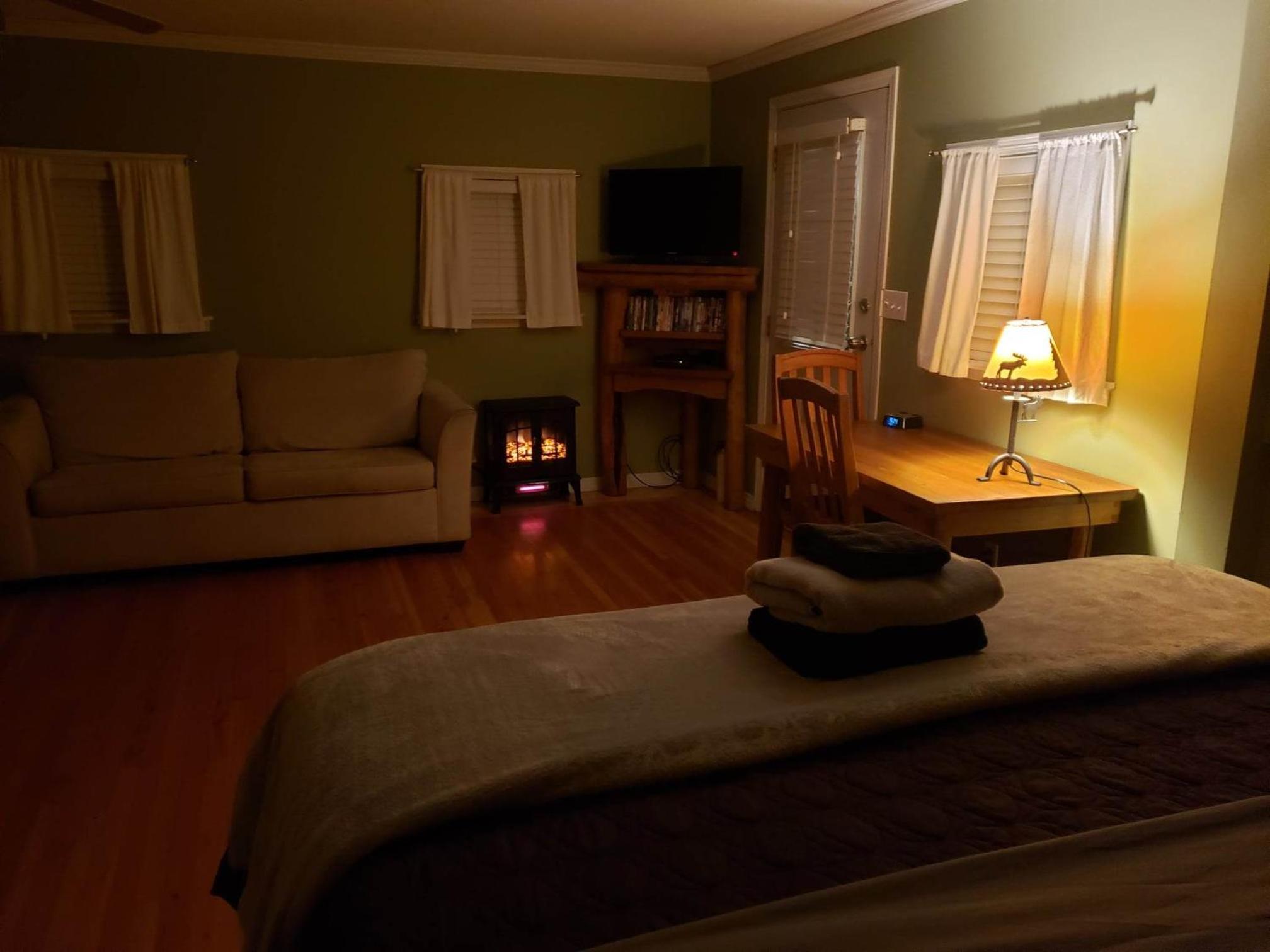 Riverbend Guest House