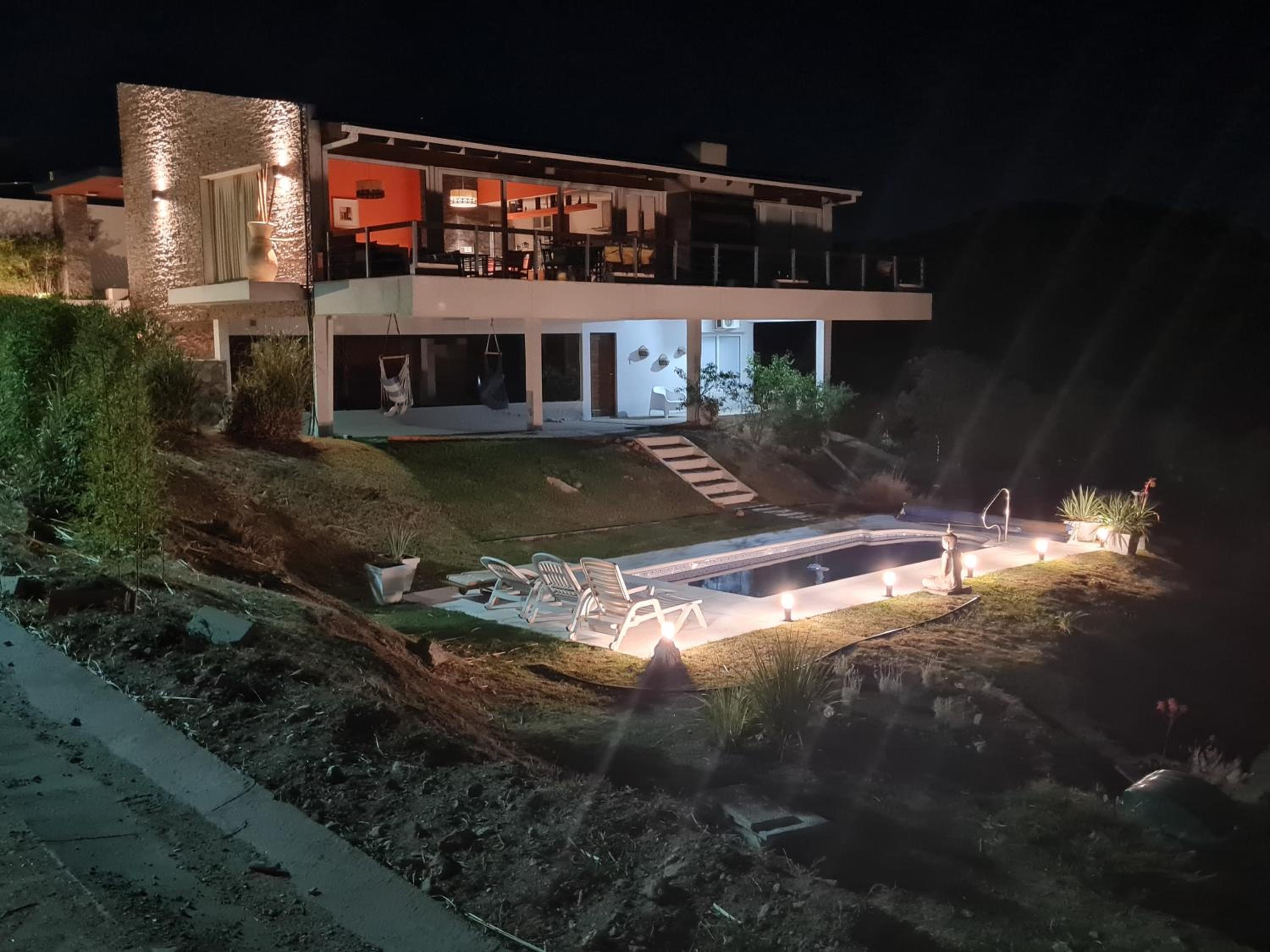 Casa de montaña - Carlos Paz