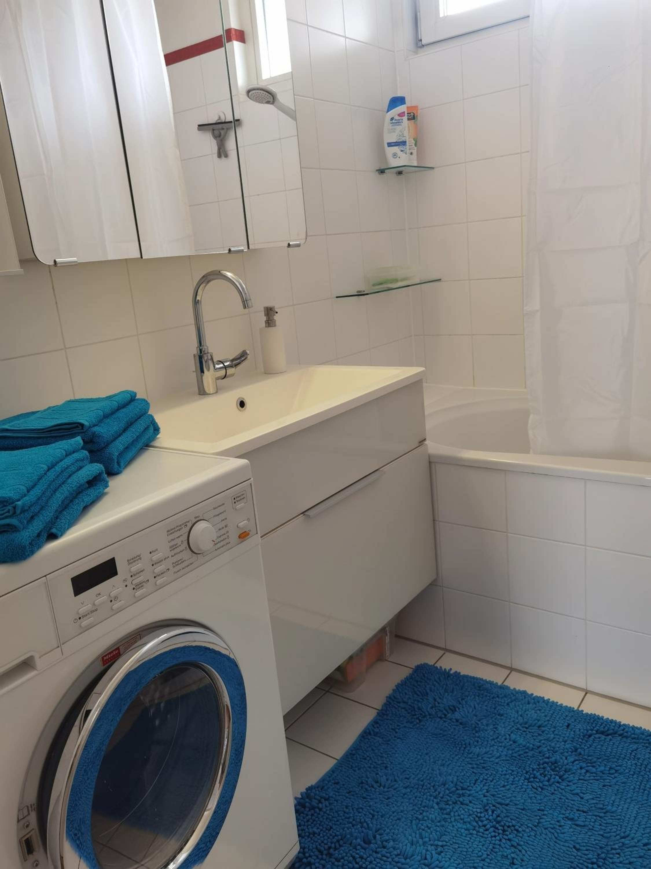 Modernes Studio-Apartment nahe Zentrum mit Garagenplatz