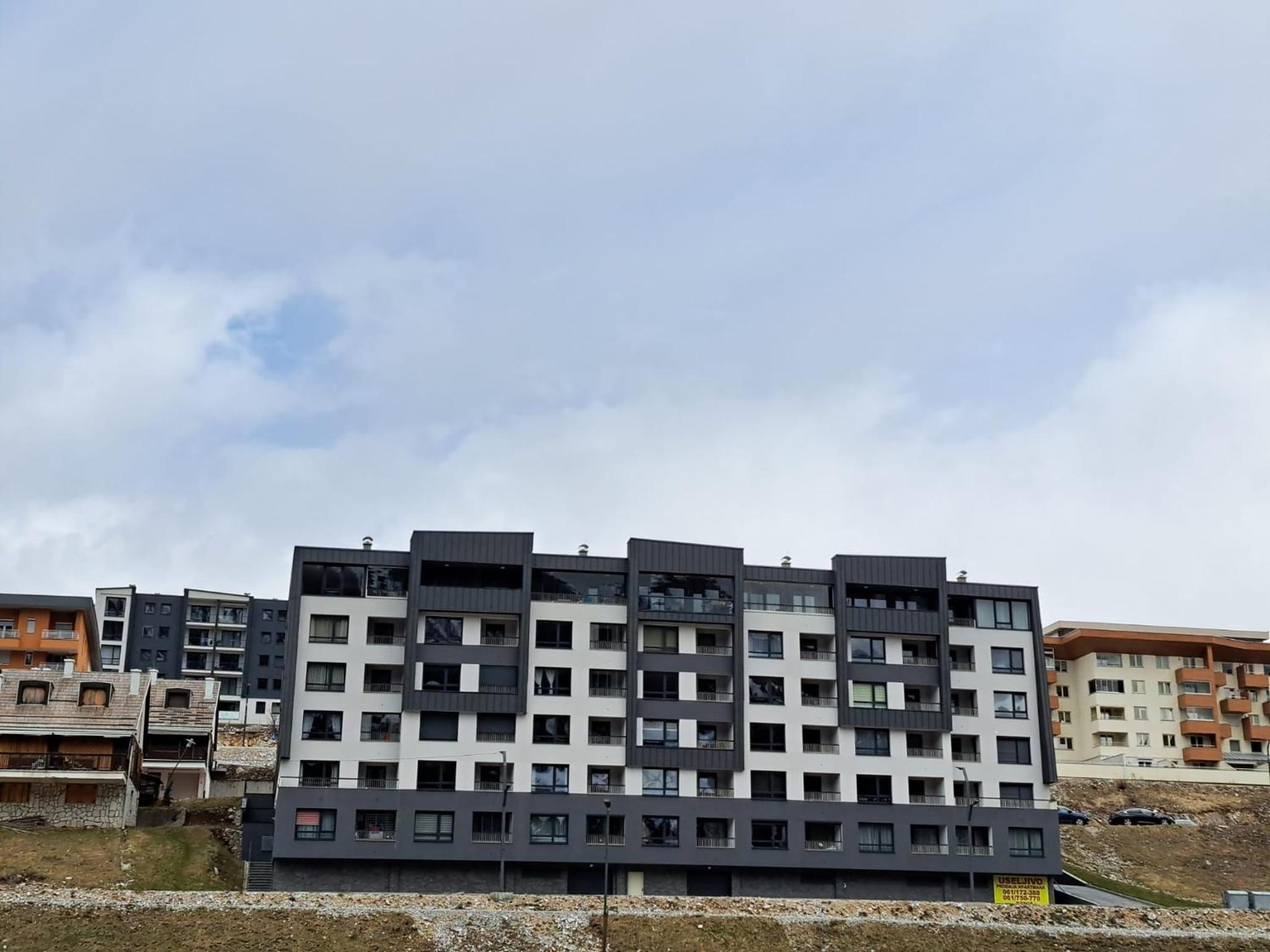 Luxury Apartment Zimska idila