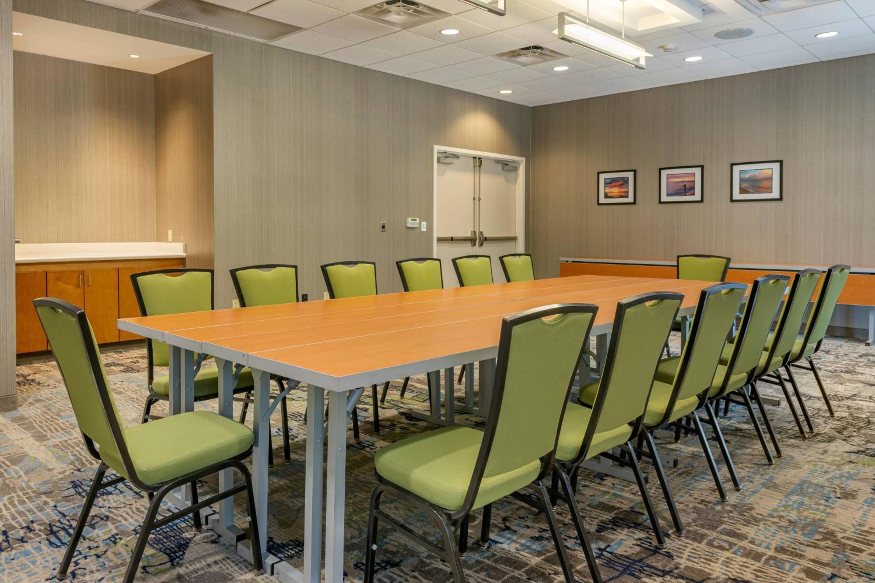 Vero Beach Vacations - SpringHill Suites Vero Beach - Property Image 3