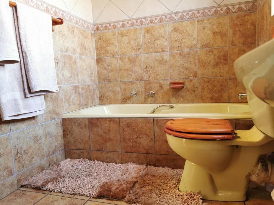 Stunning 2 Bedrooms and 2 Bathroom No loadshedding