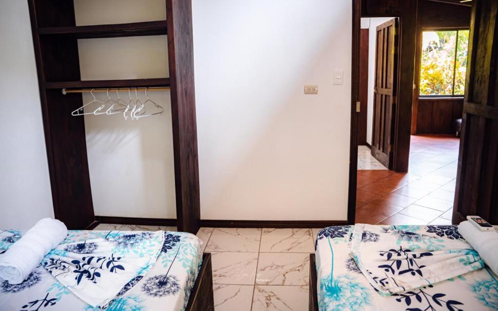 FLOR DE PARAISO BUNGALOWS