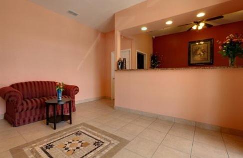 Guest Inn San Benito/Harlingen view 4