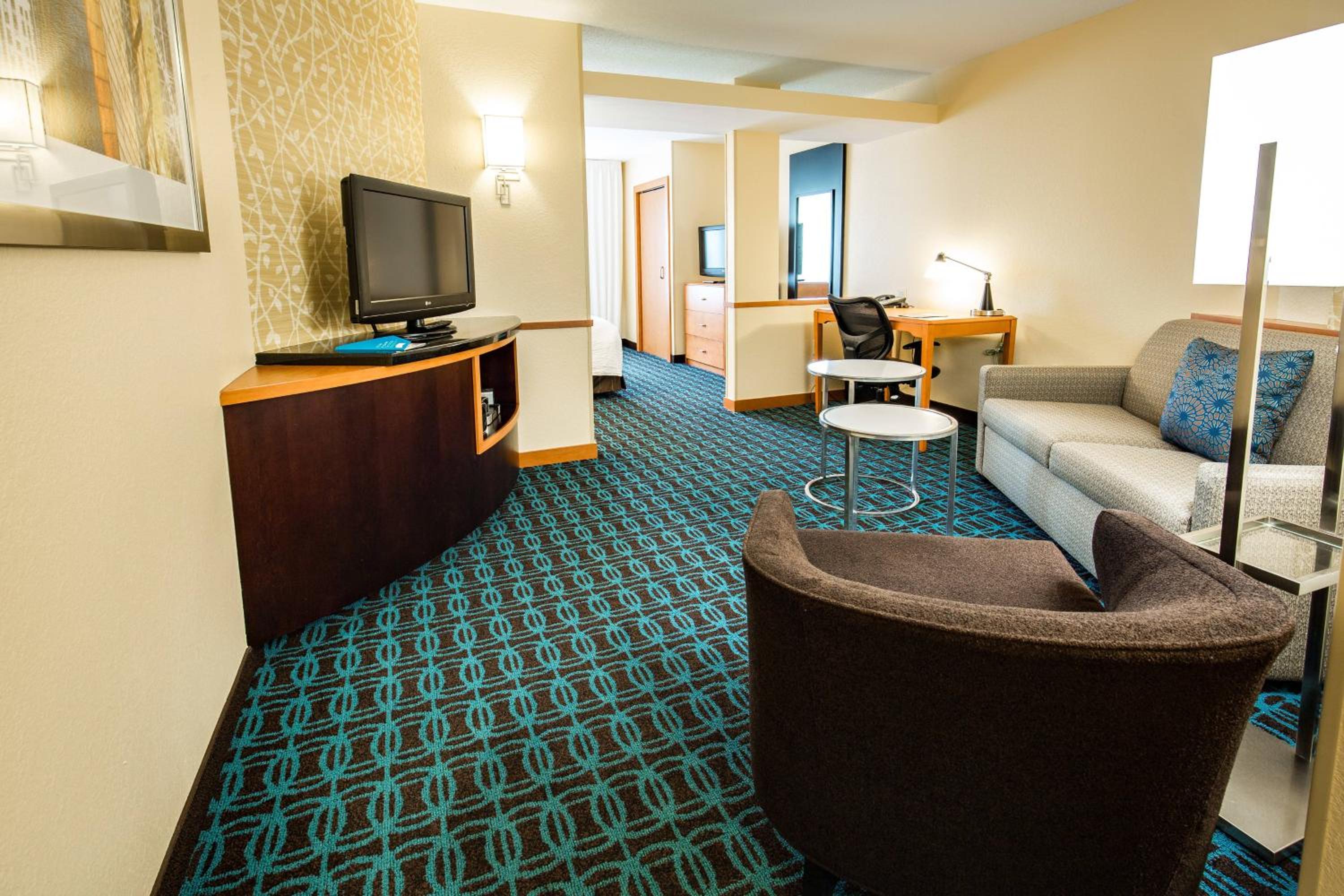 Fairfield Inn and Suites by Marriott Portsmouth Exeter - Property Image 9